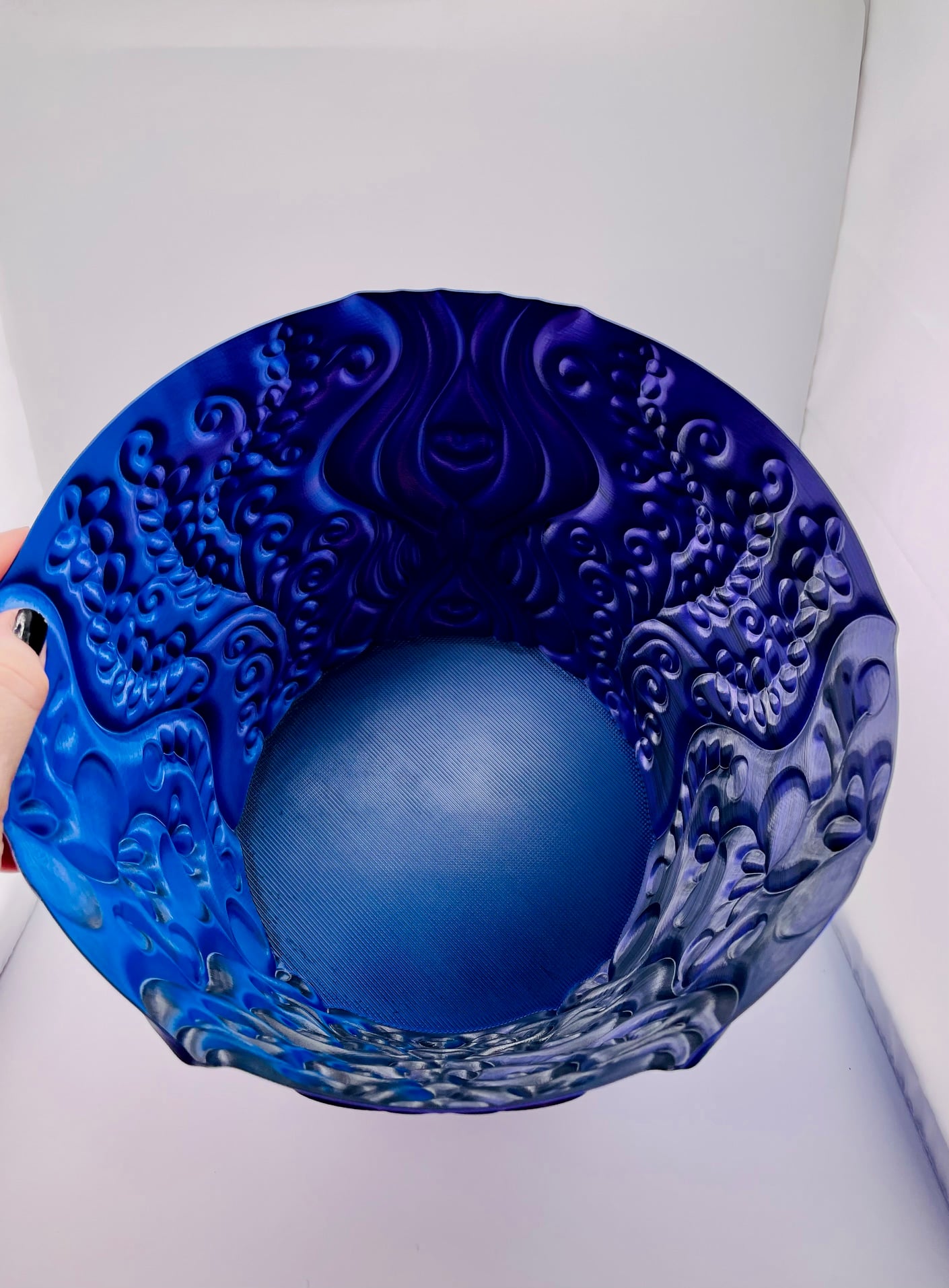 Carved Filigree Waste Can 3d model