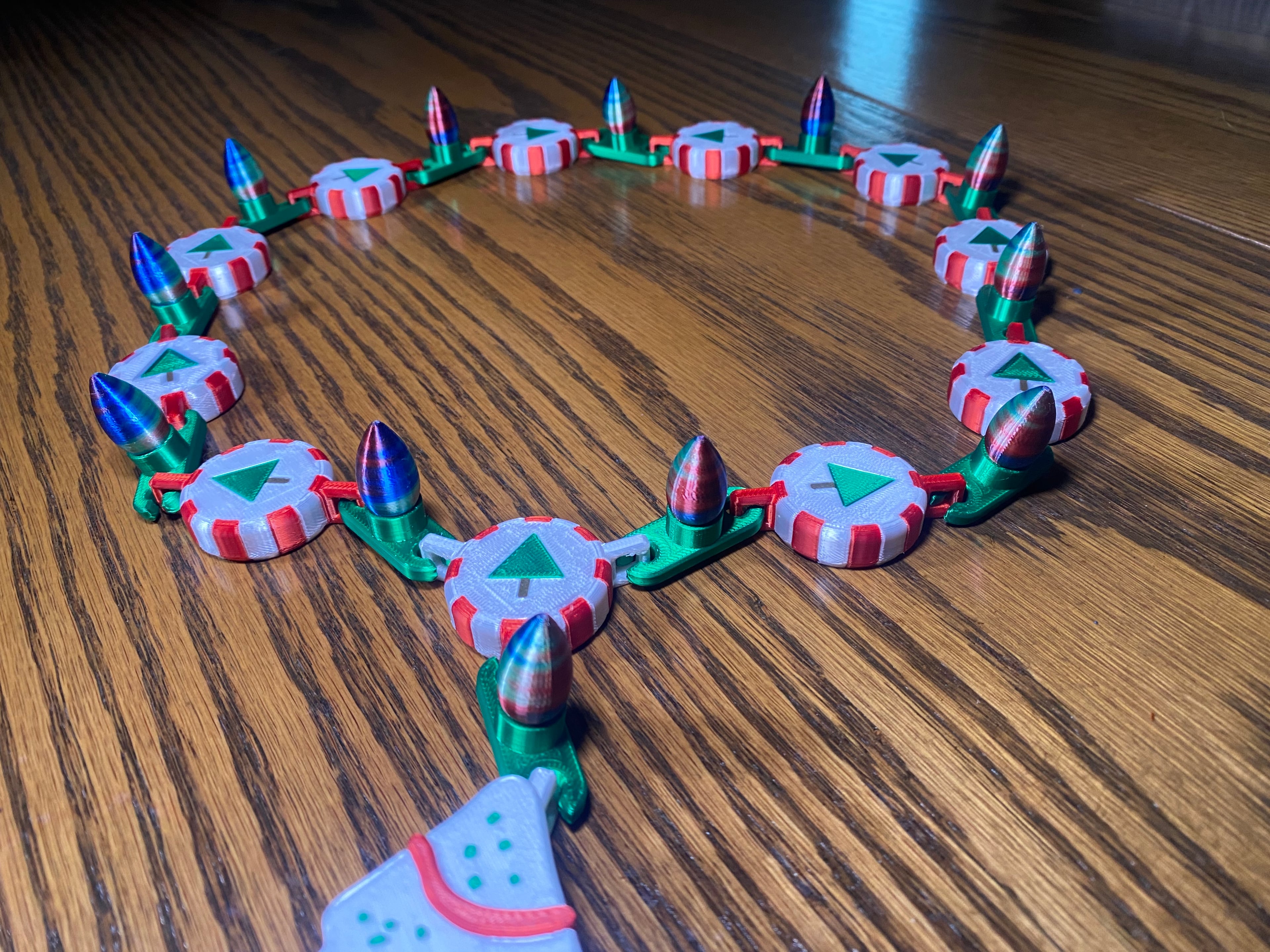 Christmas Cake Chain 3d model