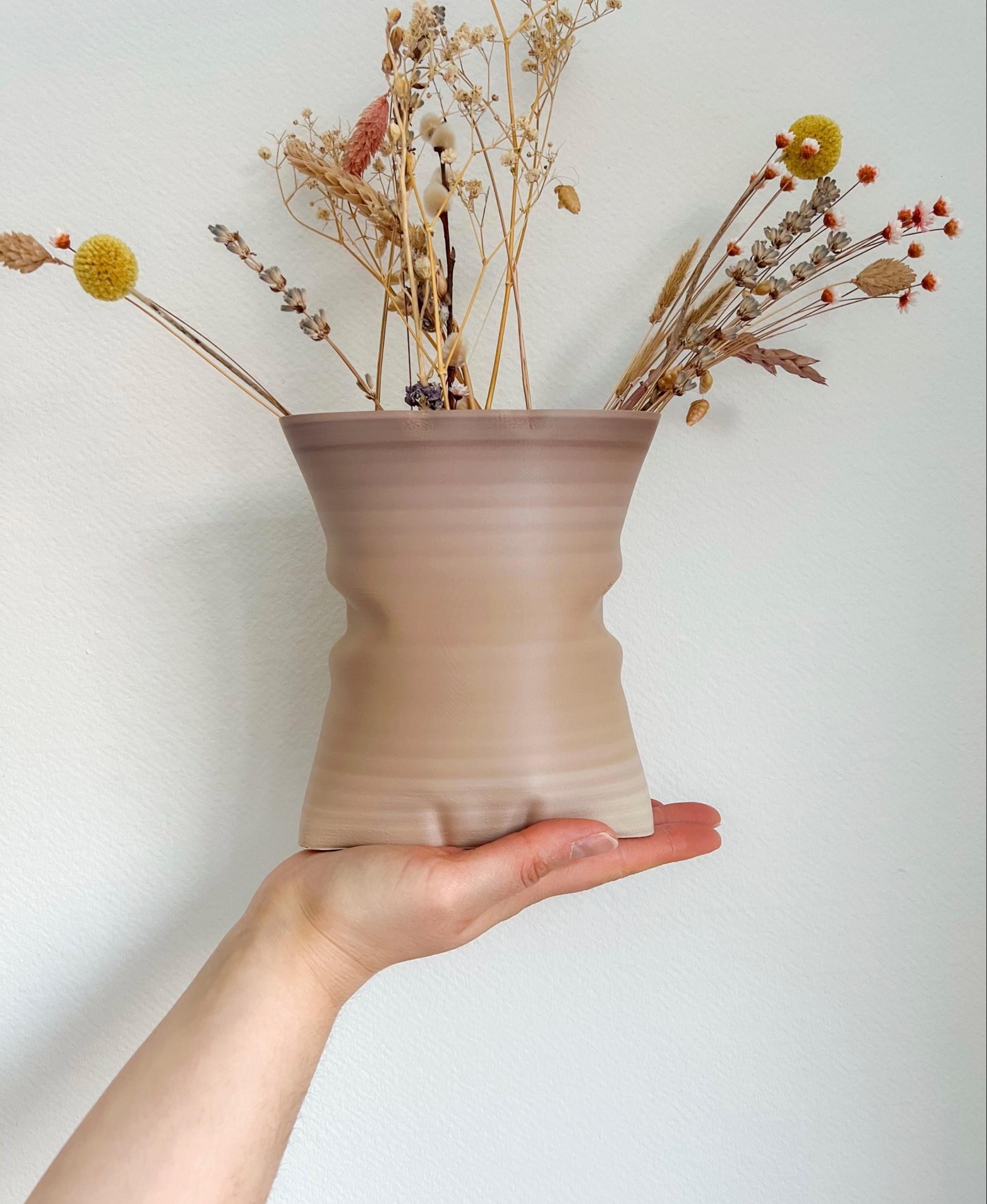 Fluffy Pillow vase - 😴Polymaker cappuchino filament - 3d model