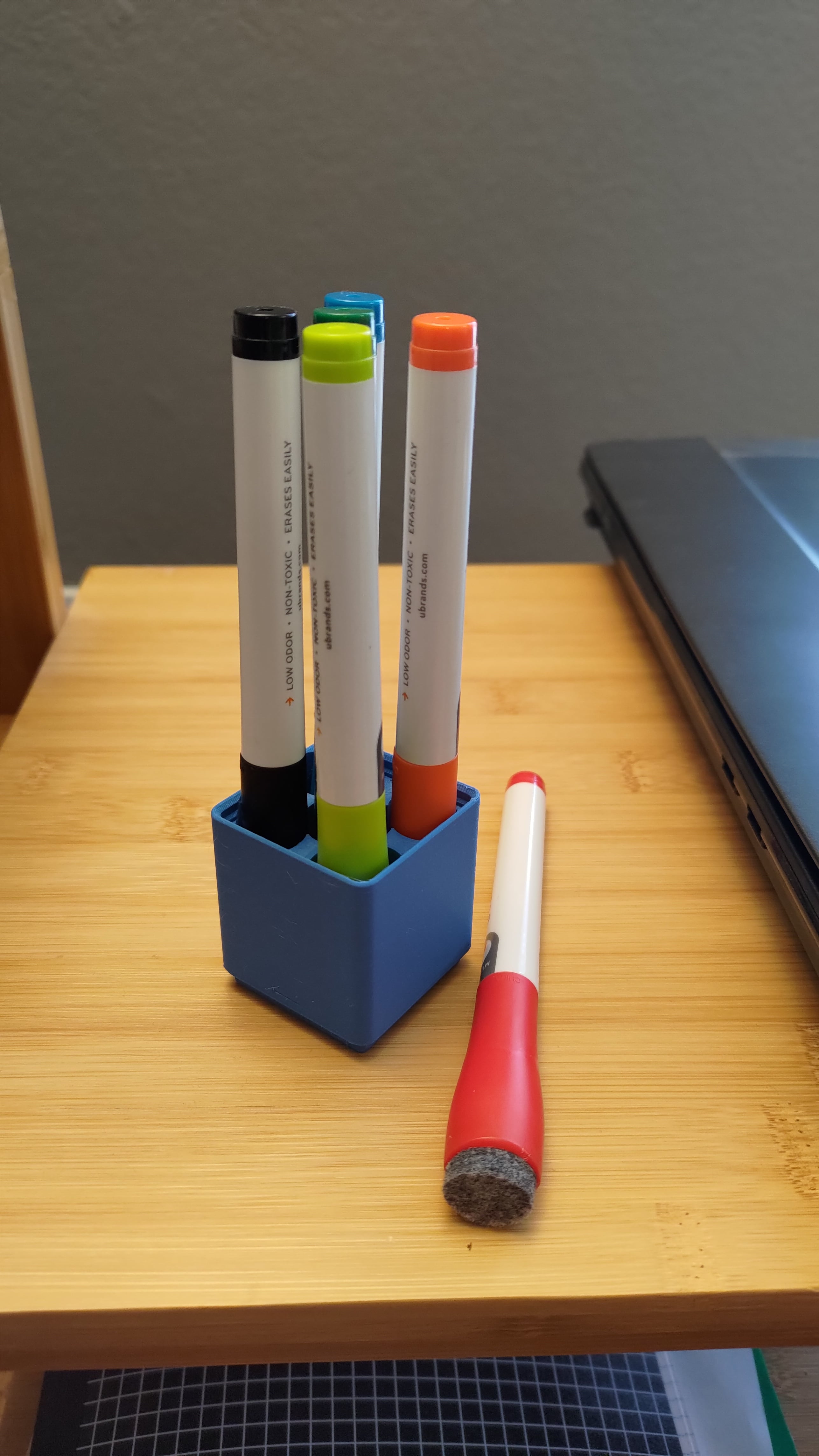 Gridfinity 1x1x6 ubrands dryerase markers holder.stl 3d model