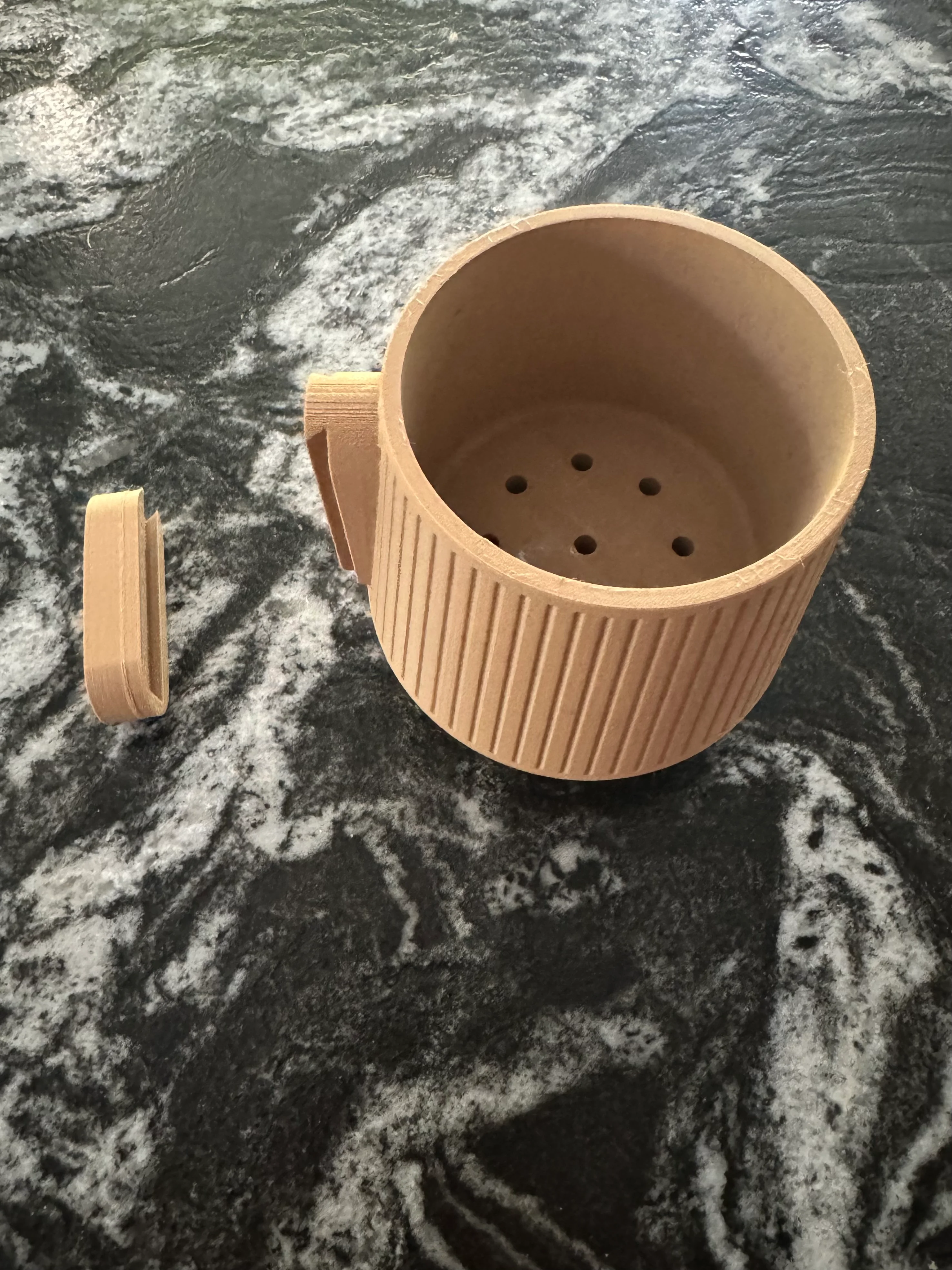Love these wall planters, can't wait to hang! These turn out so great with Protopast wood filaments as well!