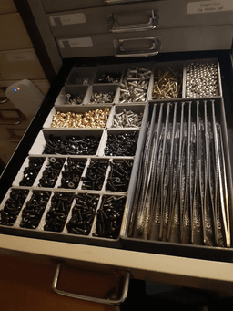 Gridfinity Fitted light base for Bisley Draws 3d model