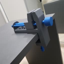 BENCH VICE - MOLDING LATHE - Visite a minha pagina do instagram e veja o vídeo da montagem:
https://www.instagram.com/concretize_3d/ - 3d model
