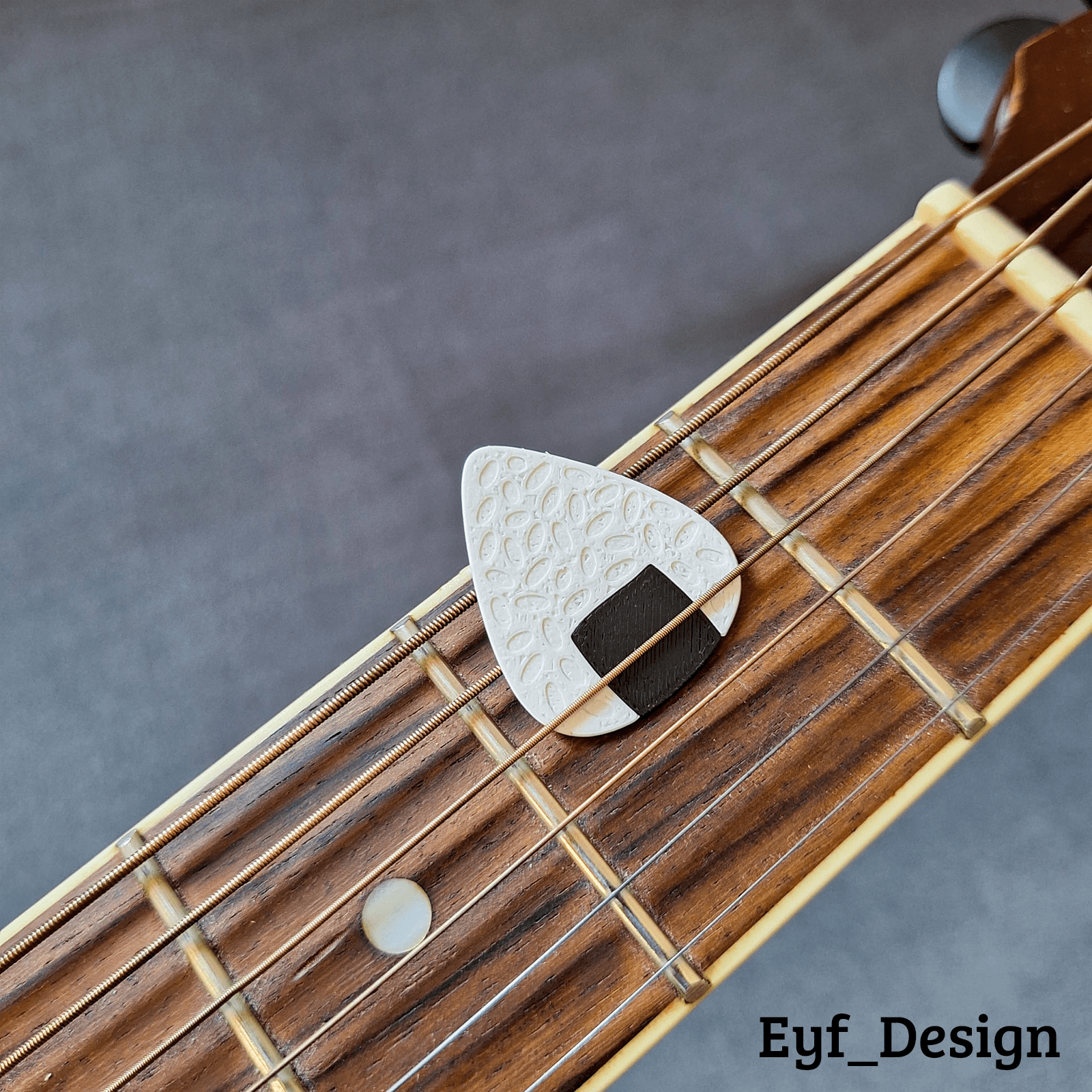 Fun Guitar Picks: Onigiri Sushi 3d model