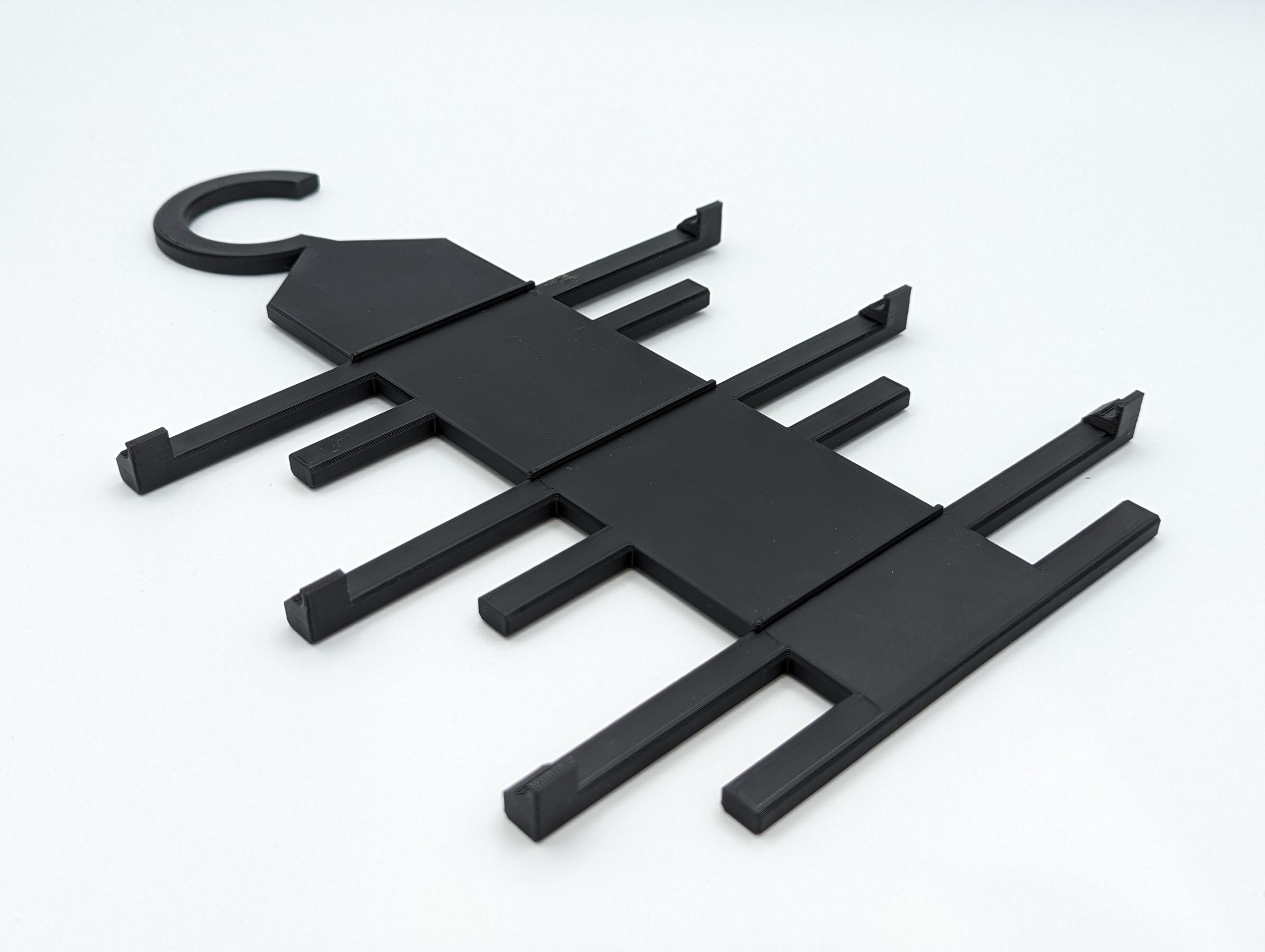 Tie and belt display rack 3d model