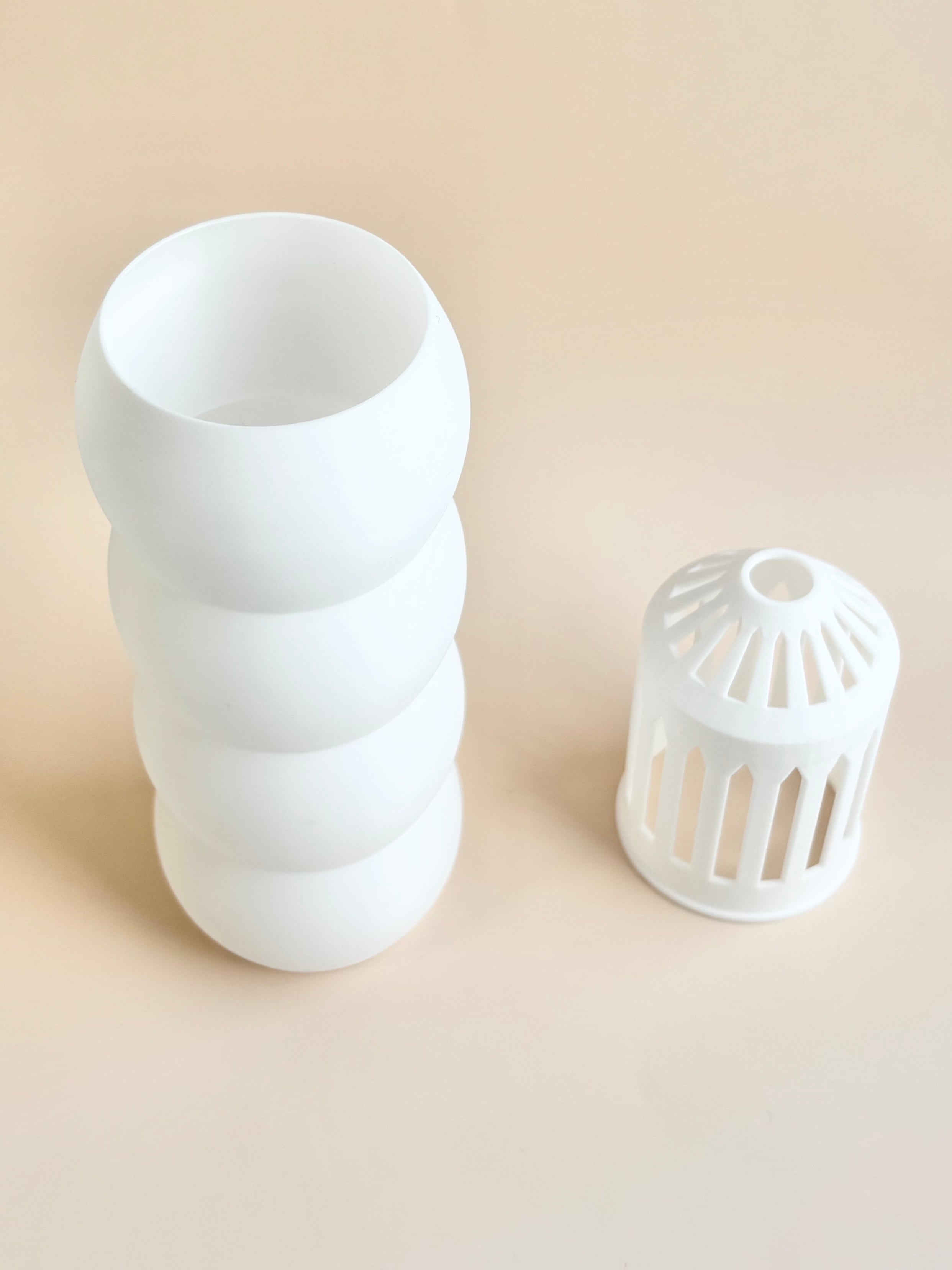 Tiered Bubble Vase + Hydroponic Net Pot 3d model