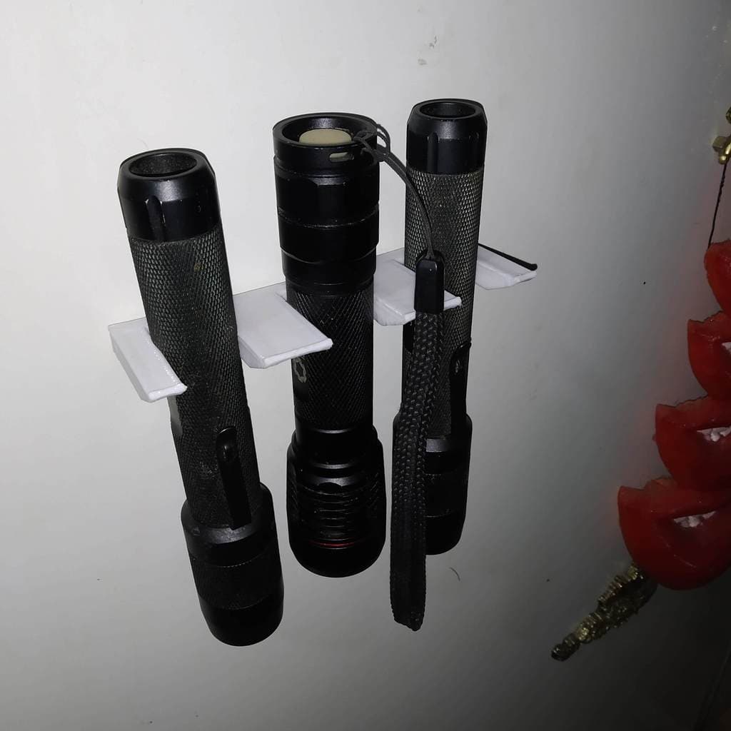 wall mount flashlight / Taschenlampe 3d model