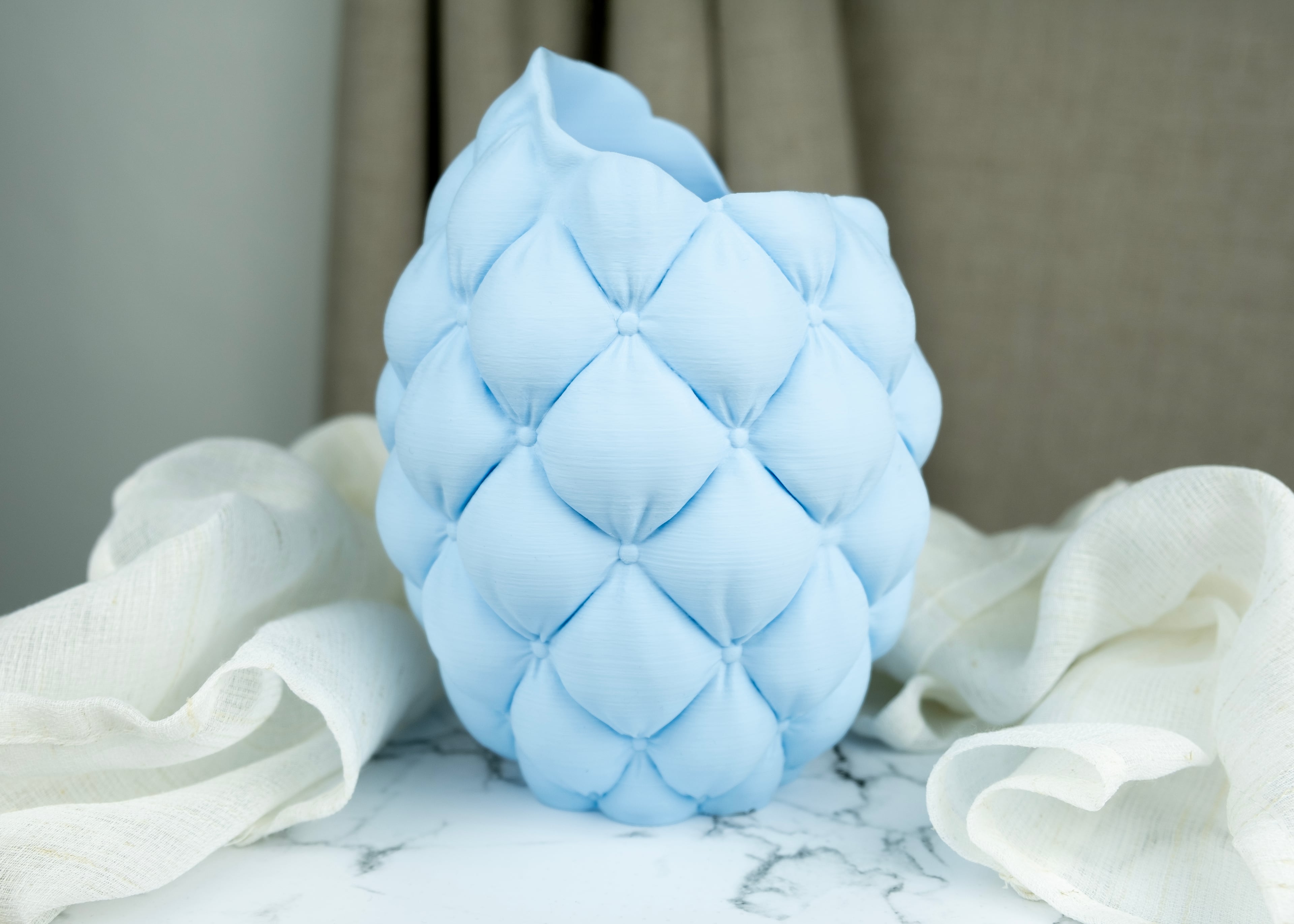 Pillow Vase – Soft Elegance in Sculptural Form 3d model