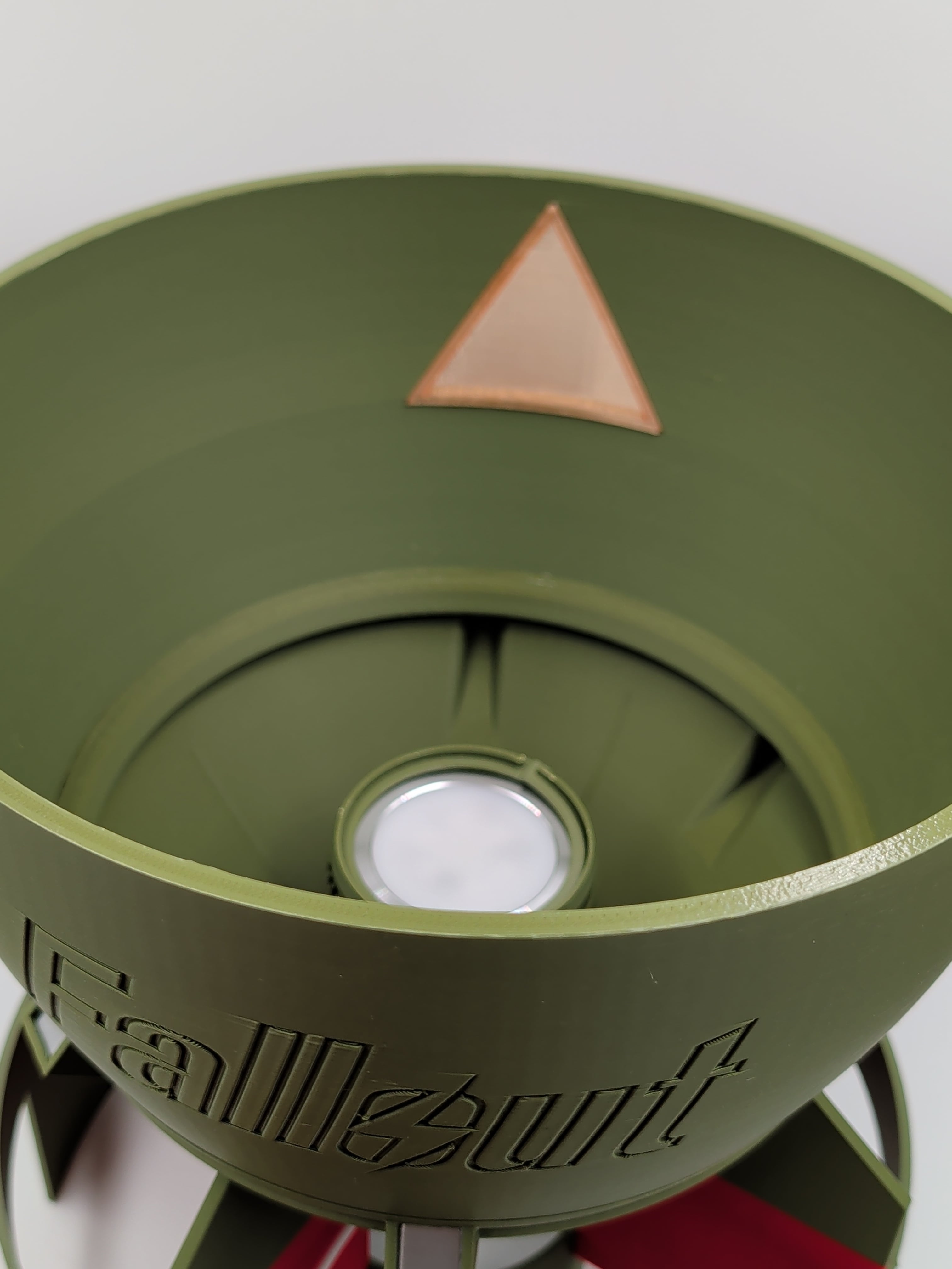 Fallout Mini Nuke - Lamp 3d model