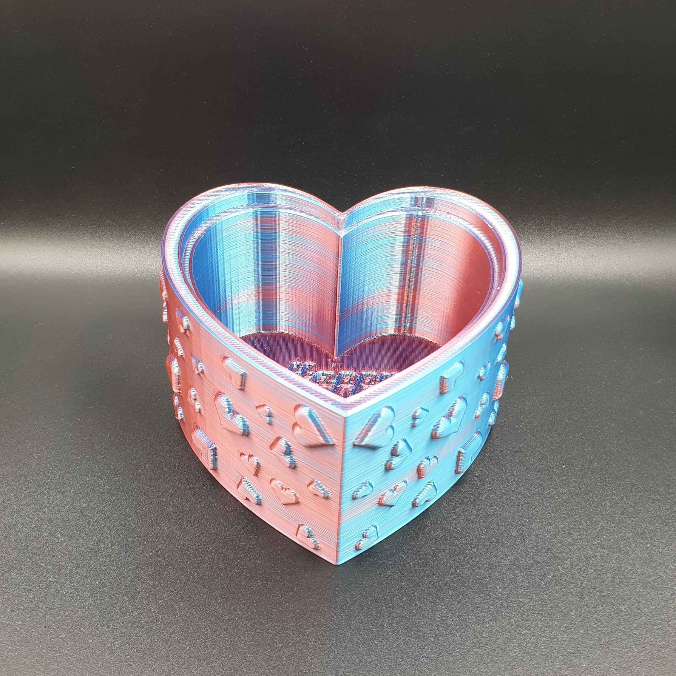 Love Box - Thangs Valentine’s Day Contest 3d model