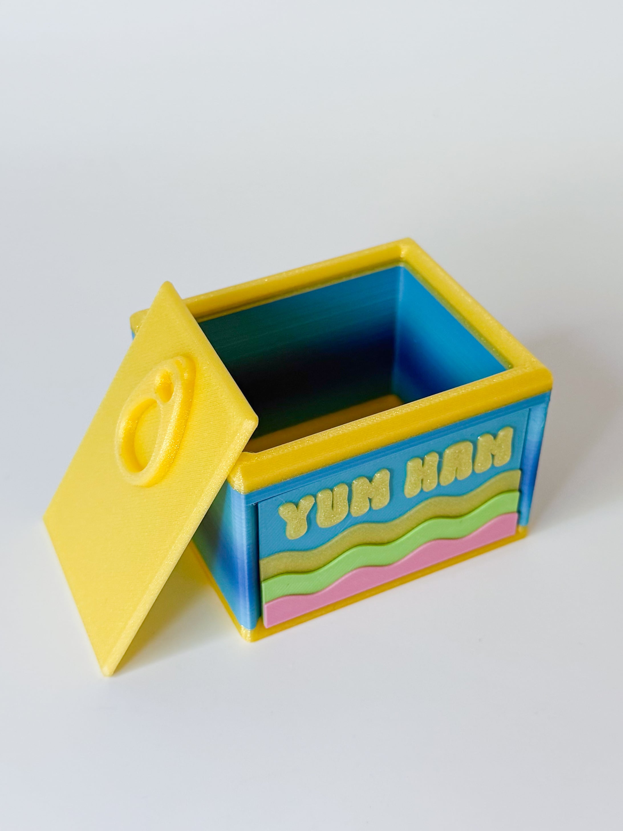 Tin container 3d model