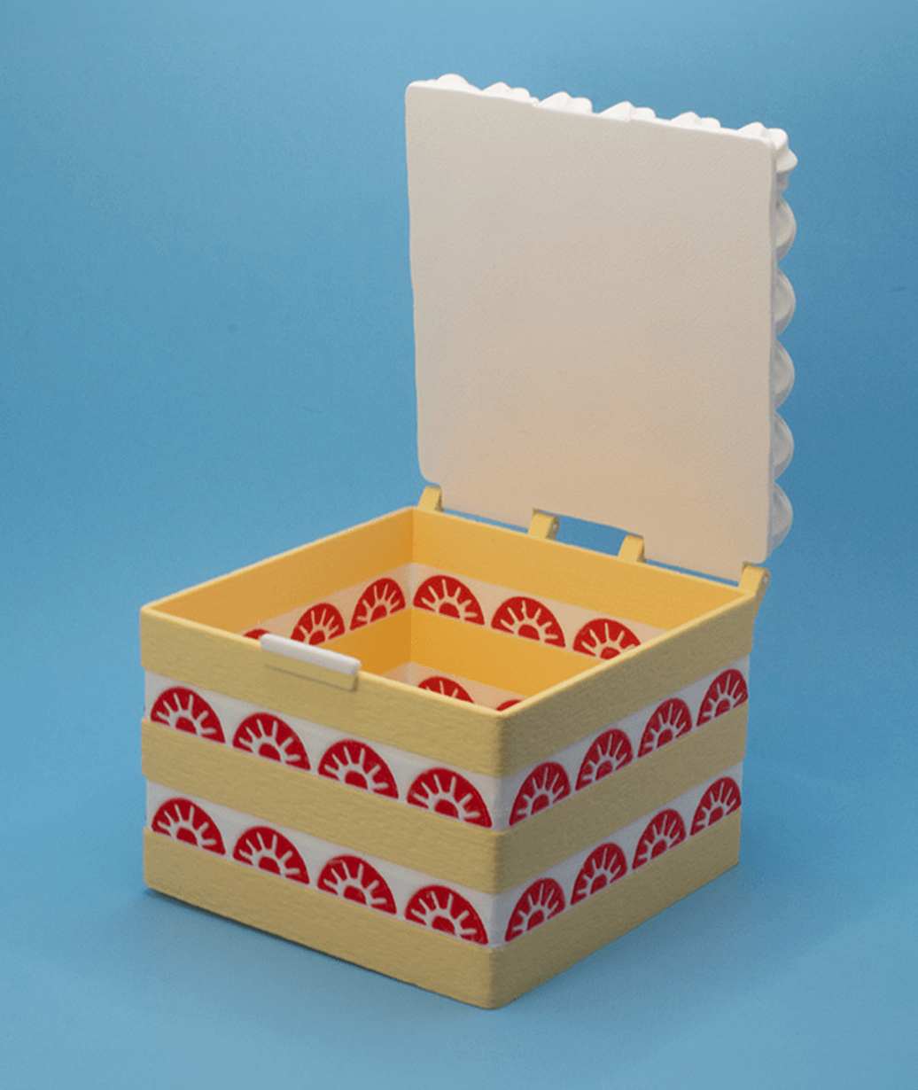 Square Strawberry Cake Container 3d model