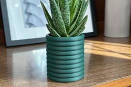 Planter with Hidden Drip Tray - The Poppy 3d model