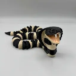 Articulated King Cobra snake | Pre-Painted + Optional 8mm Glass Eye Version 3d model