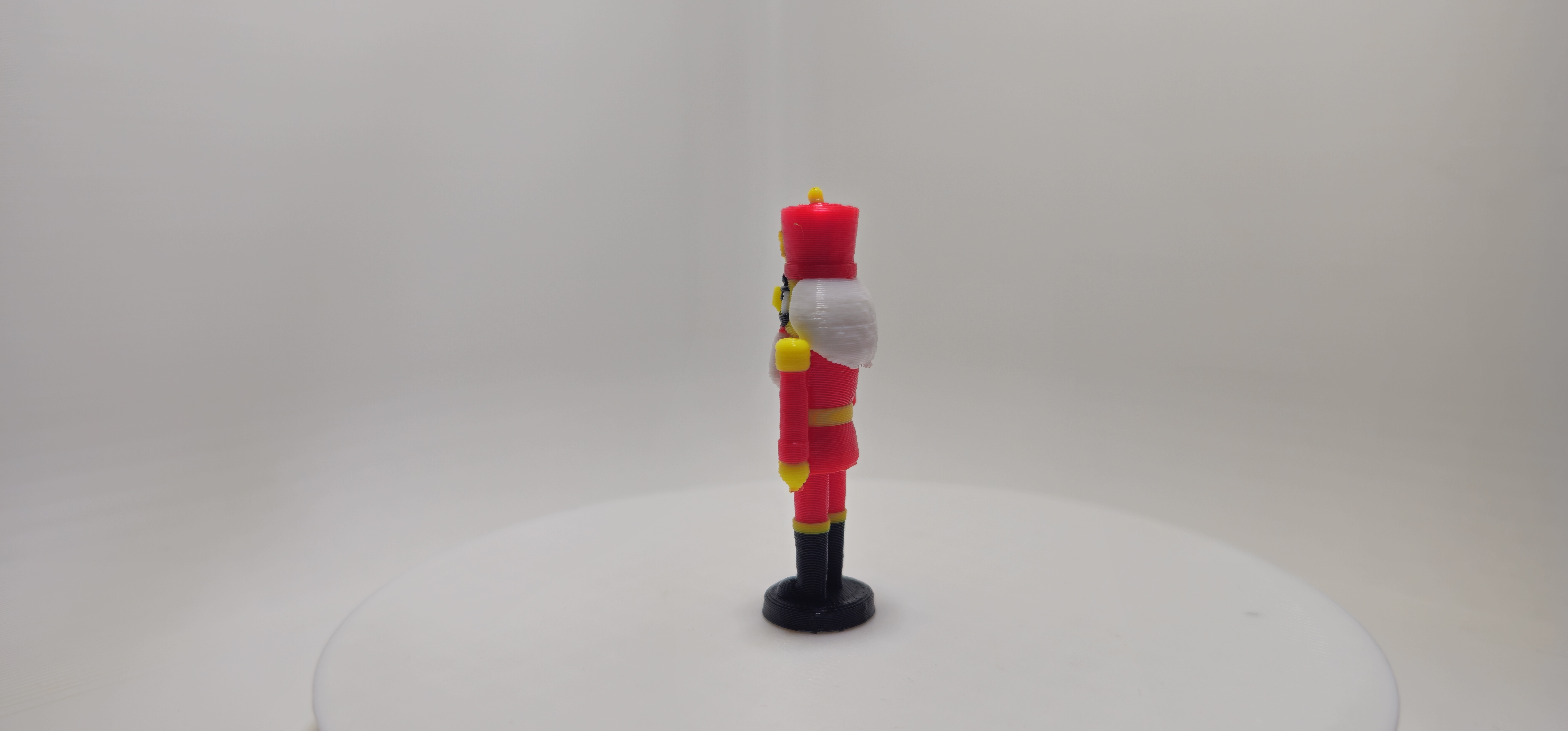 Nutracker - Multiple sizes and colors 3d model