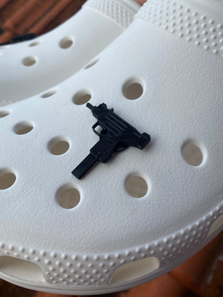 Uzi charm for crocs 3d model