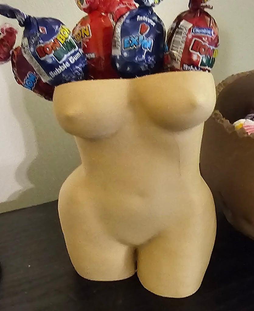 Female Figure Vase 3d model