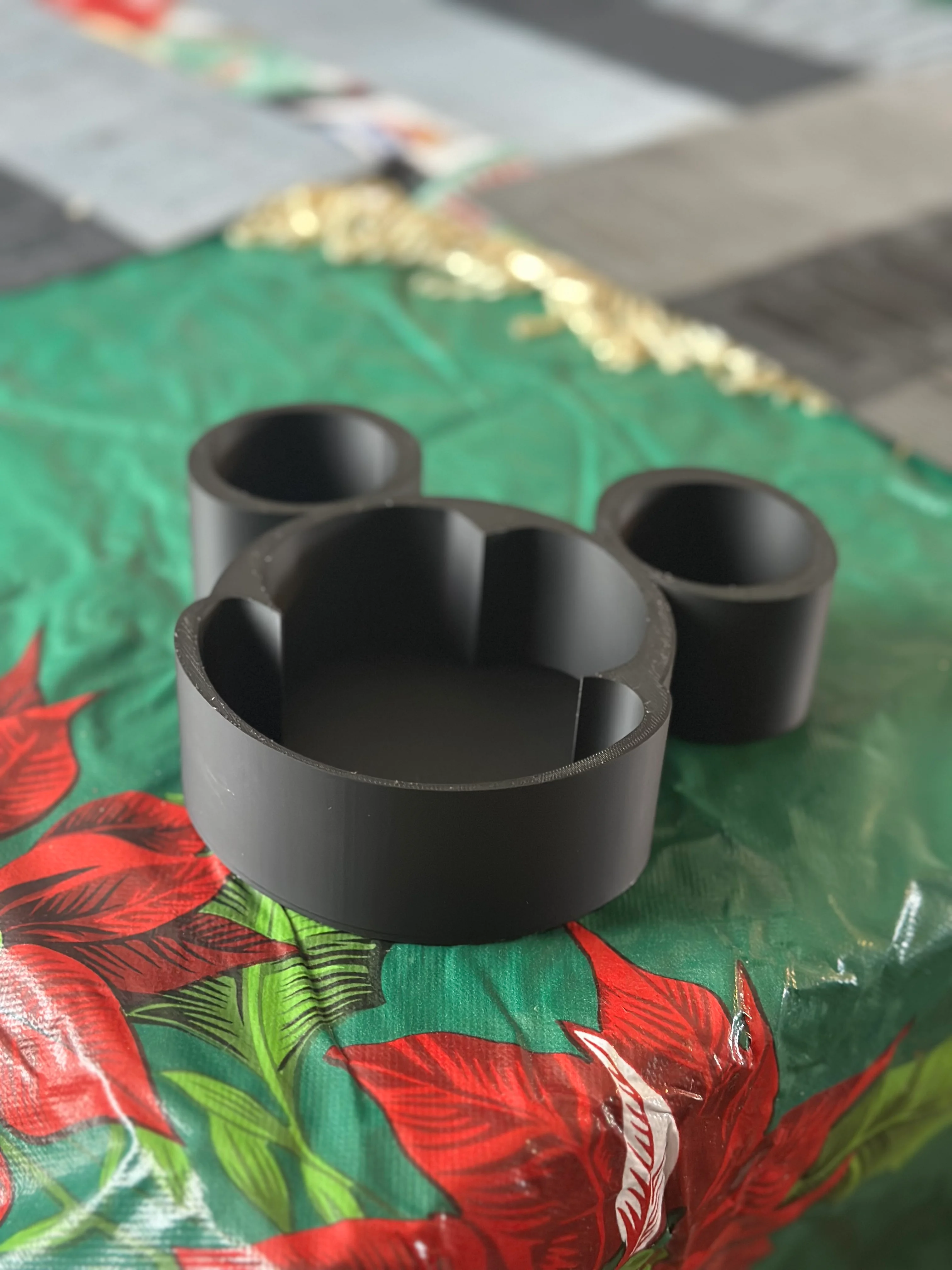 Mickey Bowl Orgnaizer 3d model