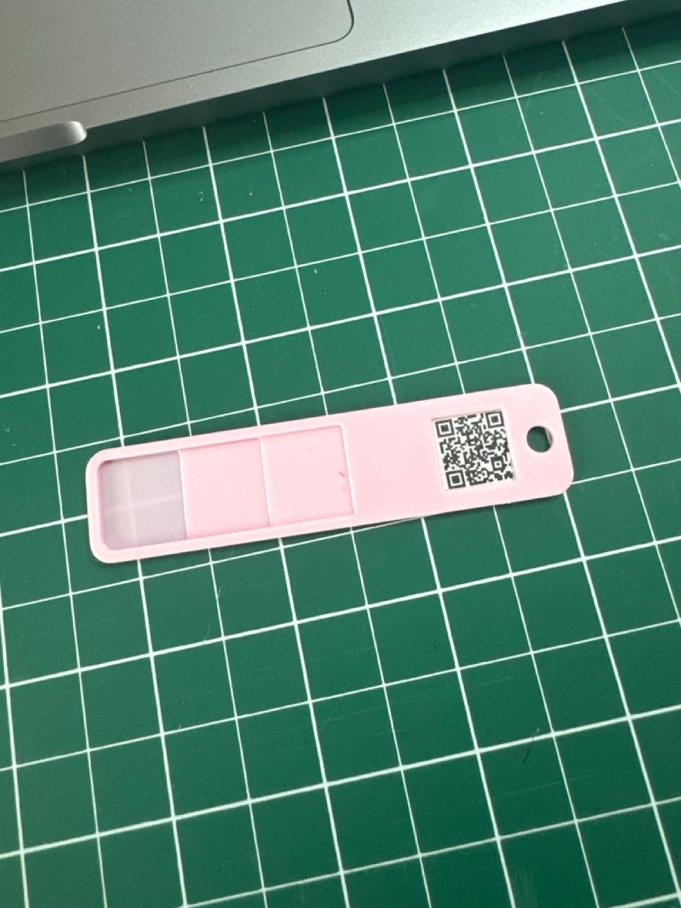 Filament Swatch with QR code 3d model