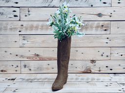 Country Boot Vase 3d model