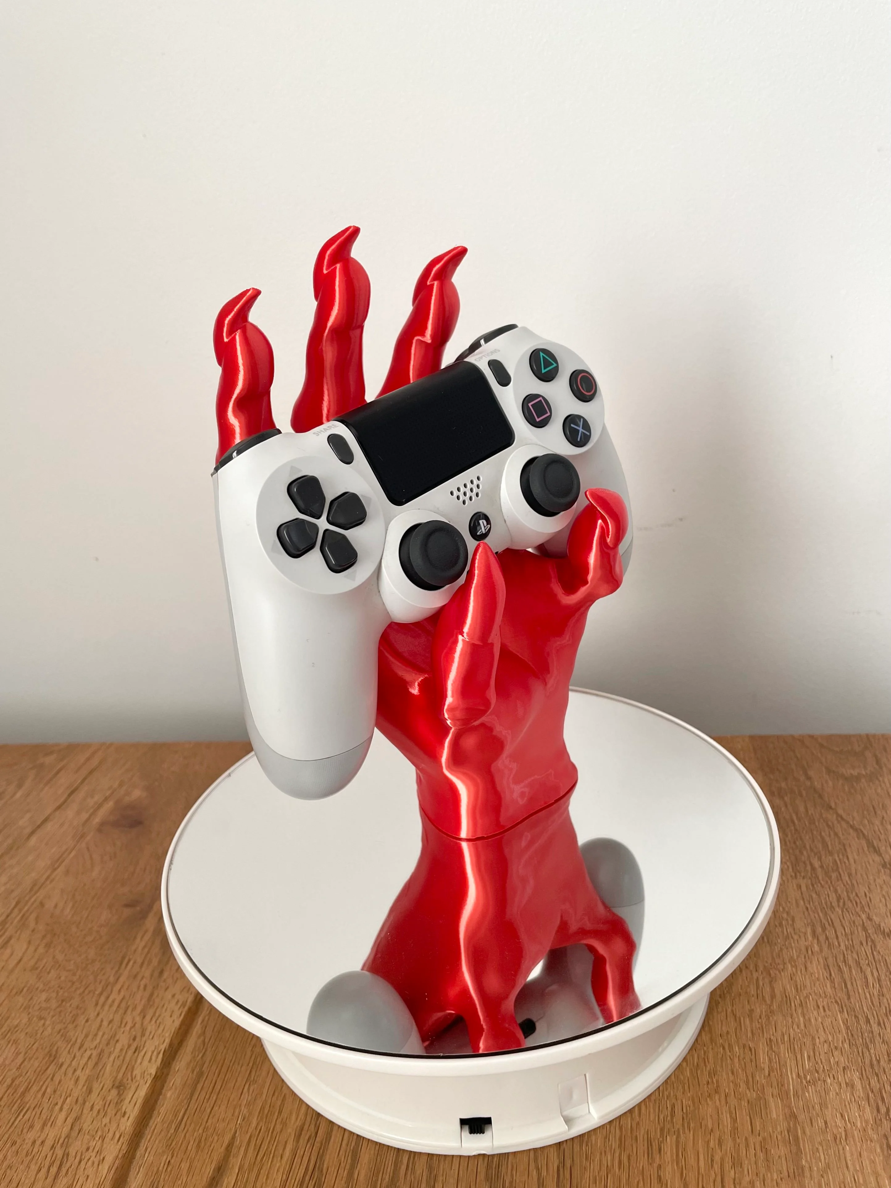 Demon Hand Controller Holder / No Supports 3d model
