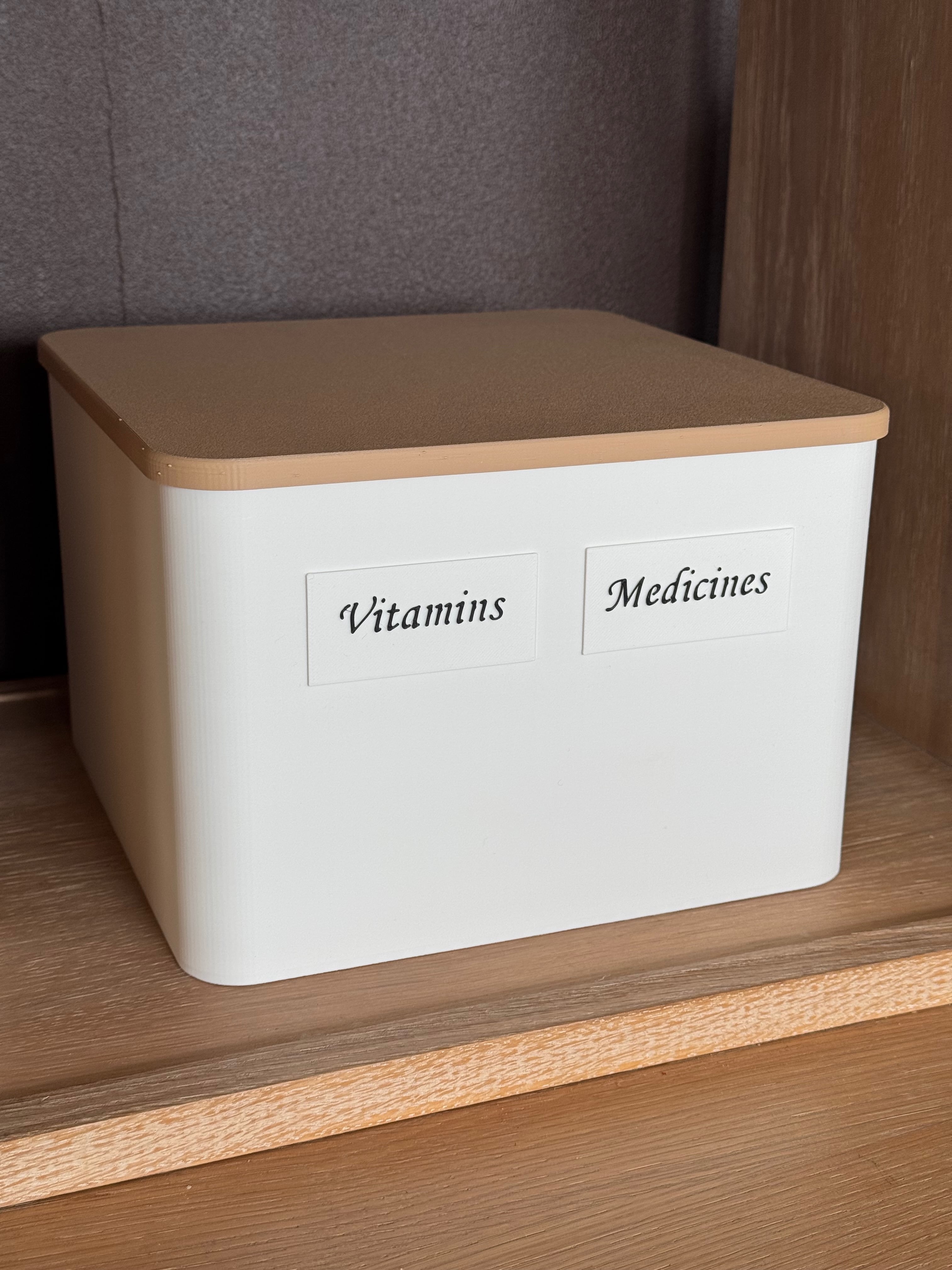 Daily Grab Medicine & Vitamins Storage 3d model