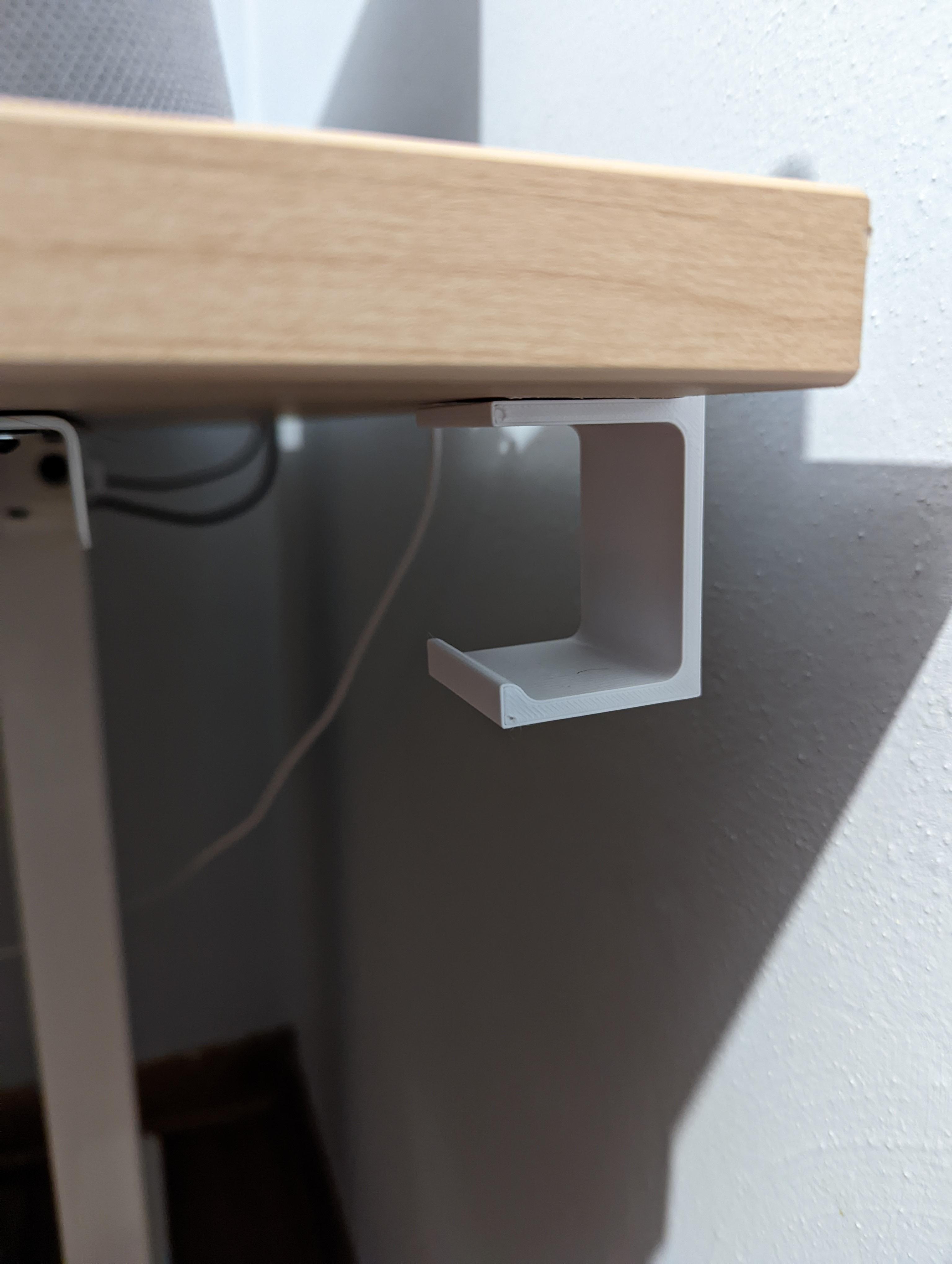 Basic Headphone Hanger for Uplift Desk 3d model