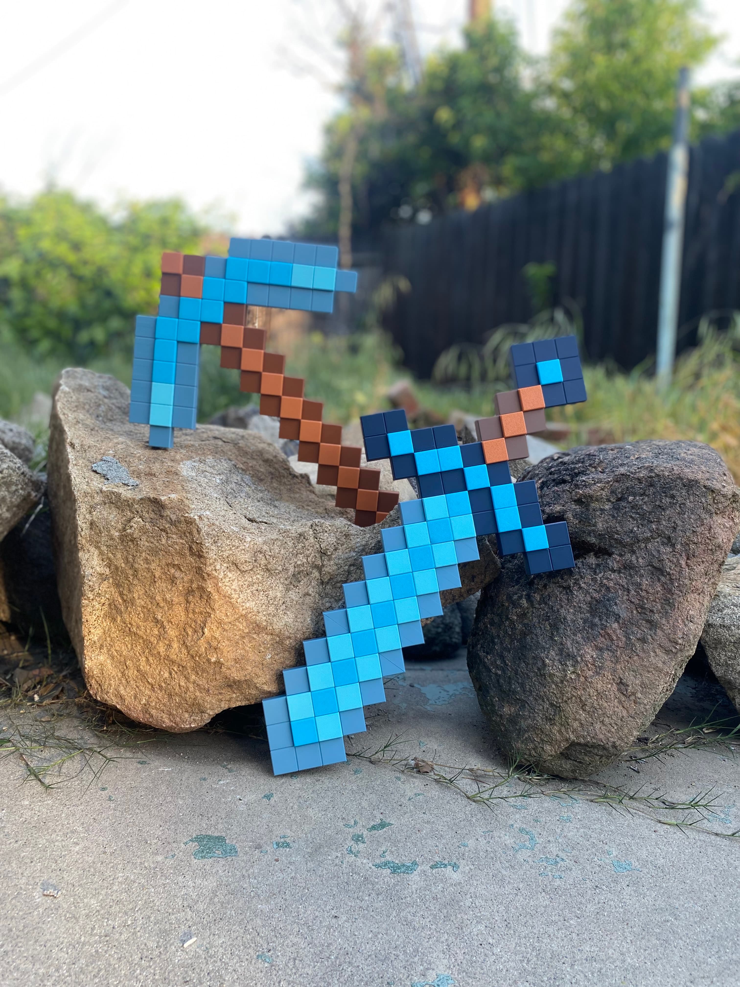 My print of the Minecraft Diamond Sword! (With the diamond pickaxe too!