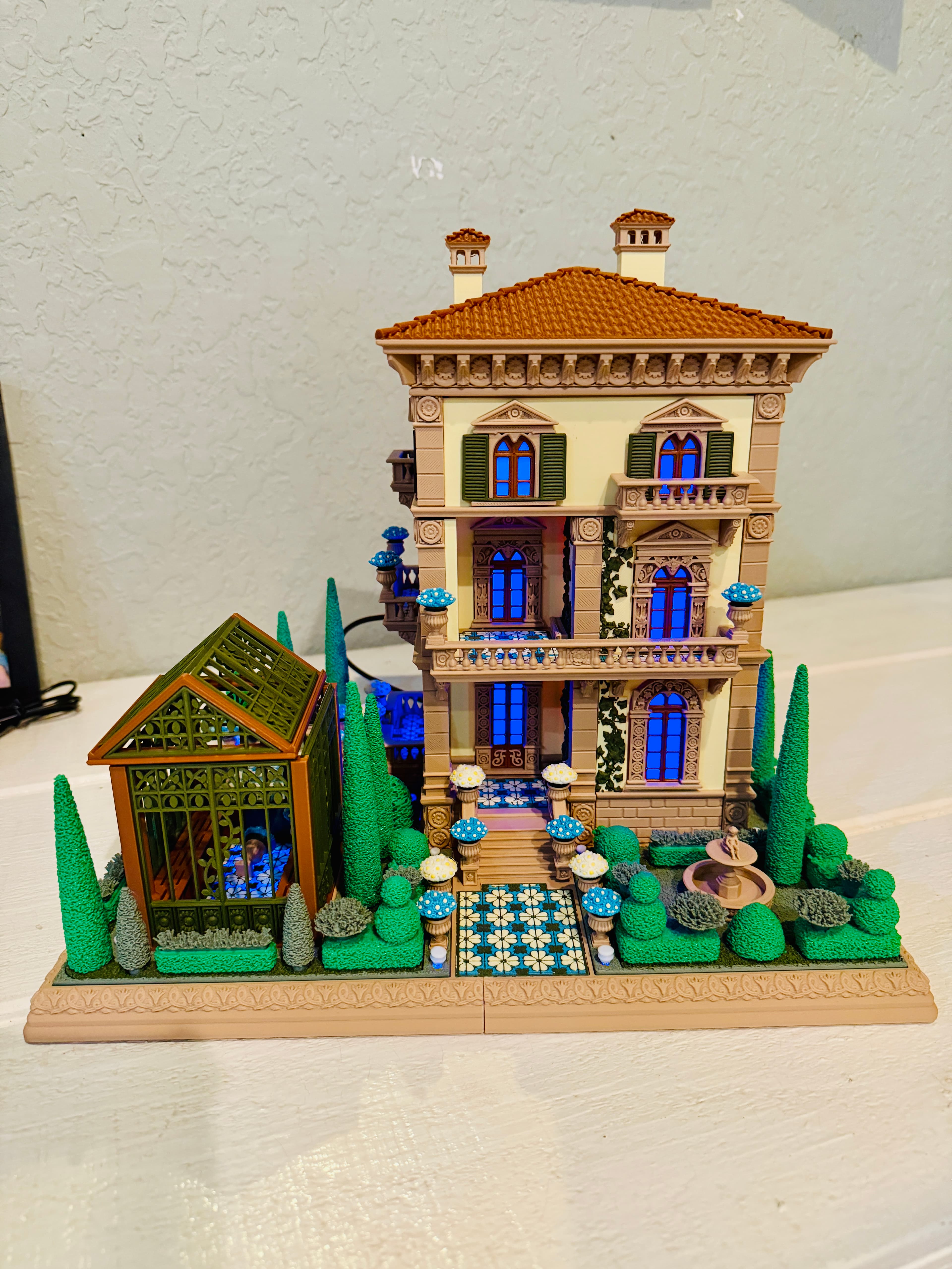 Design by FULV - Tuscan Villa.
Used both Bambu A1 and P1S. Easy to assemble and print.