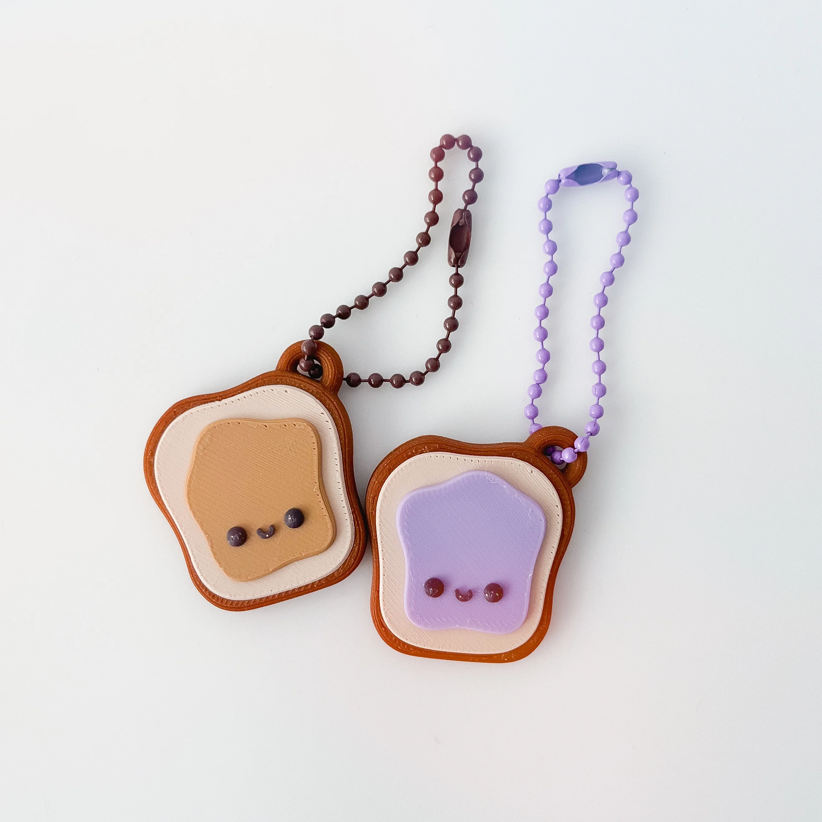 Peanut butter and Jam Keychains 3d model