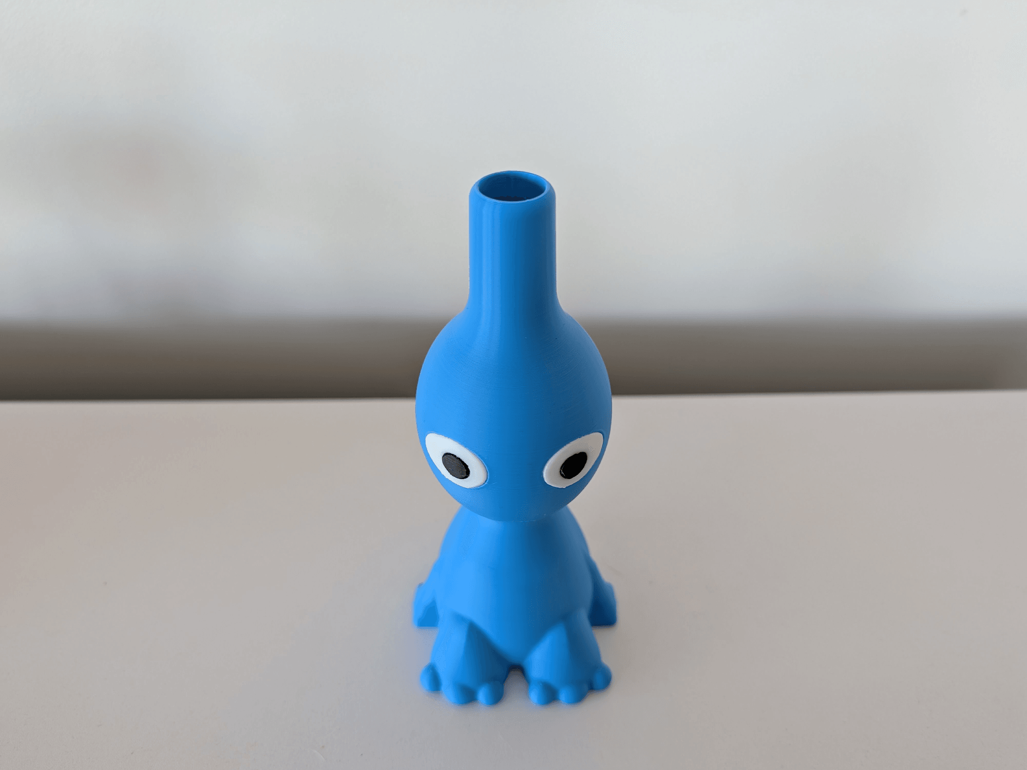 Blue Pikmin Vase 3d model