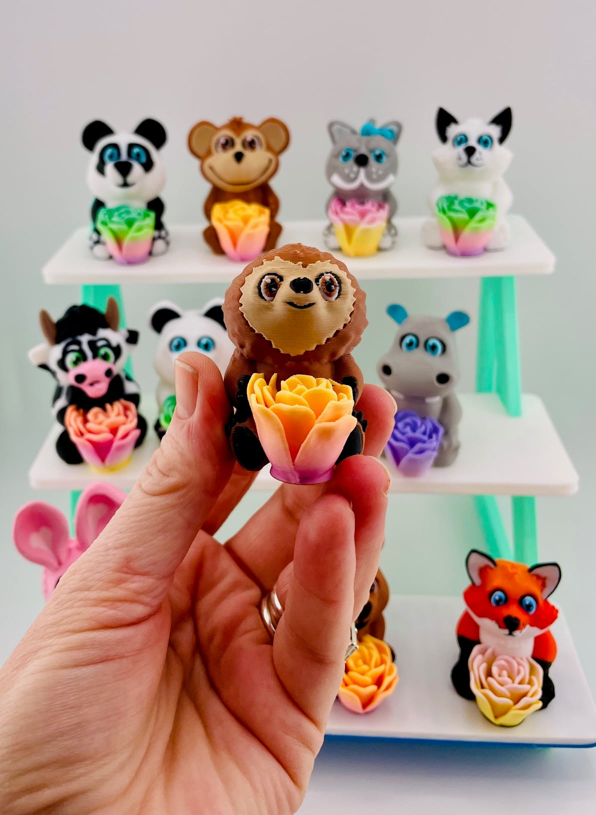 Mother's Day Roseables Sloth 3d model