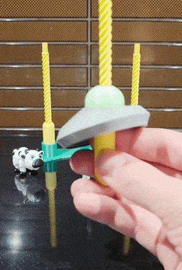 Spinning UFO Fidget Playset - Cow Abduction Fidget Spinners, Spiral Toys & Mini Alien STL/3MF 3d model
