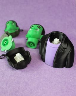 Halloween Frankie Fidget Clicker Keychain - Cute Frankenstein 3d model