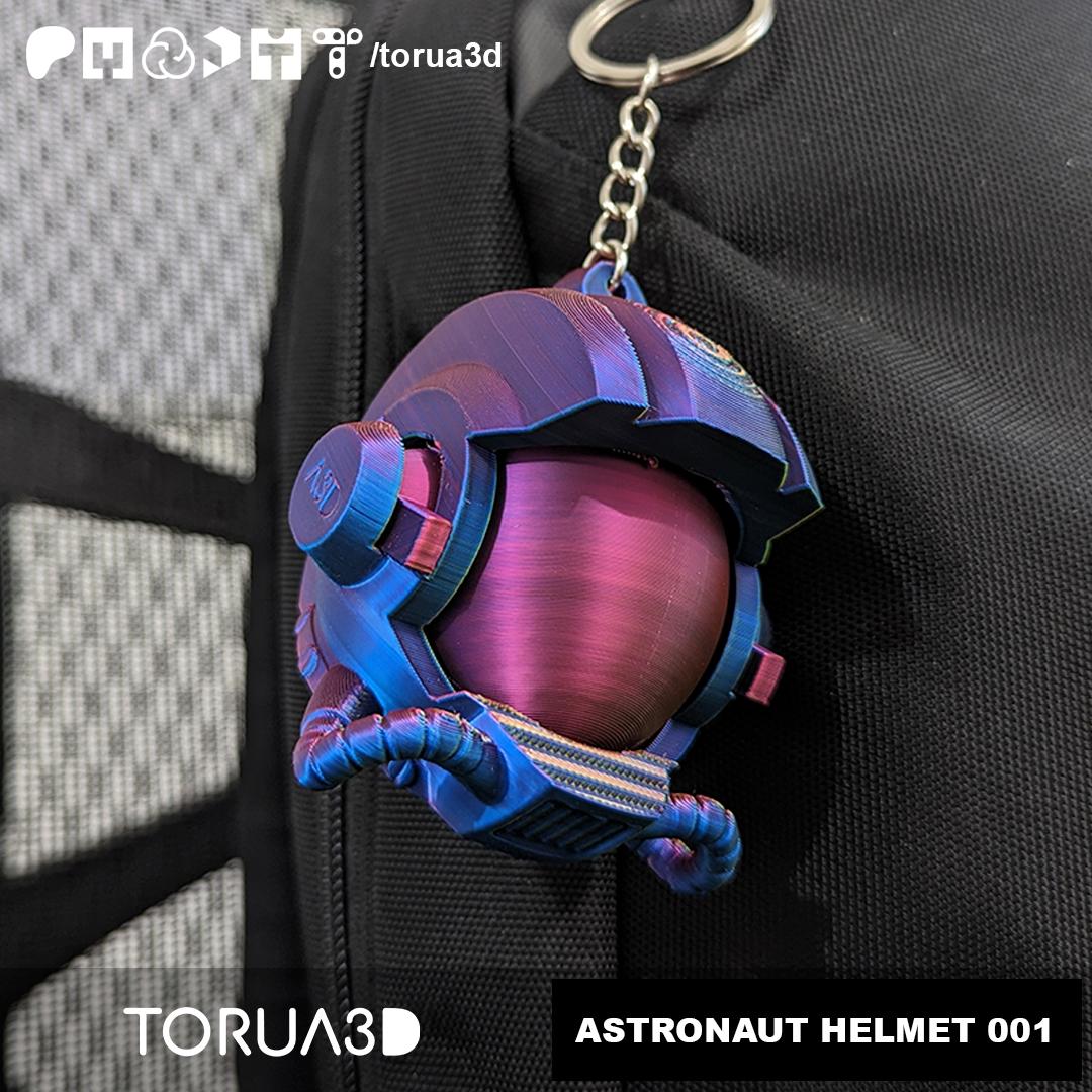 Astronaut Helmet Keychain 001  3d model