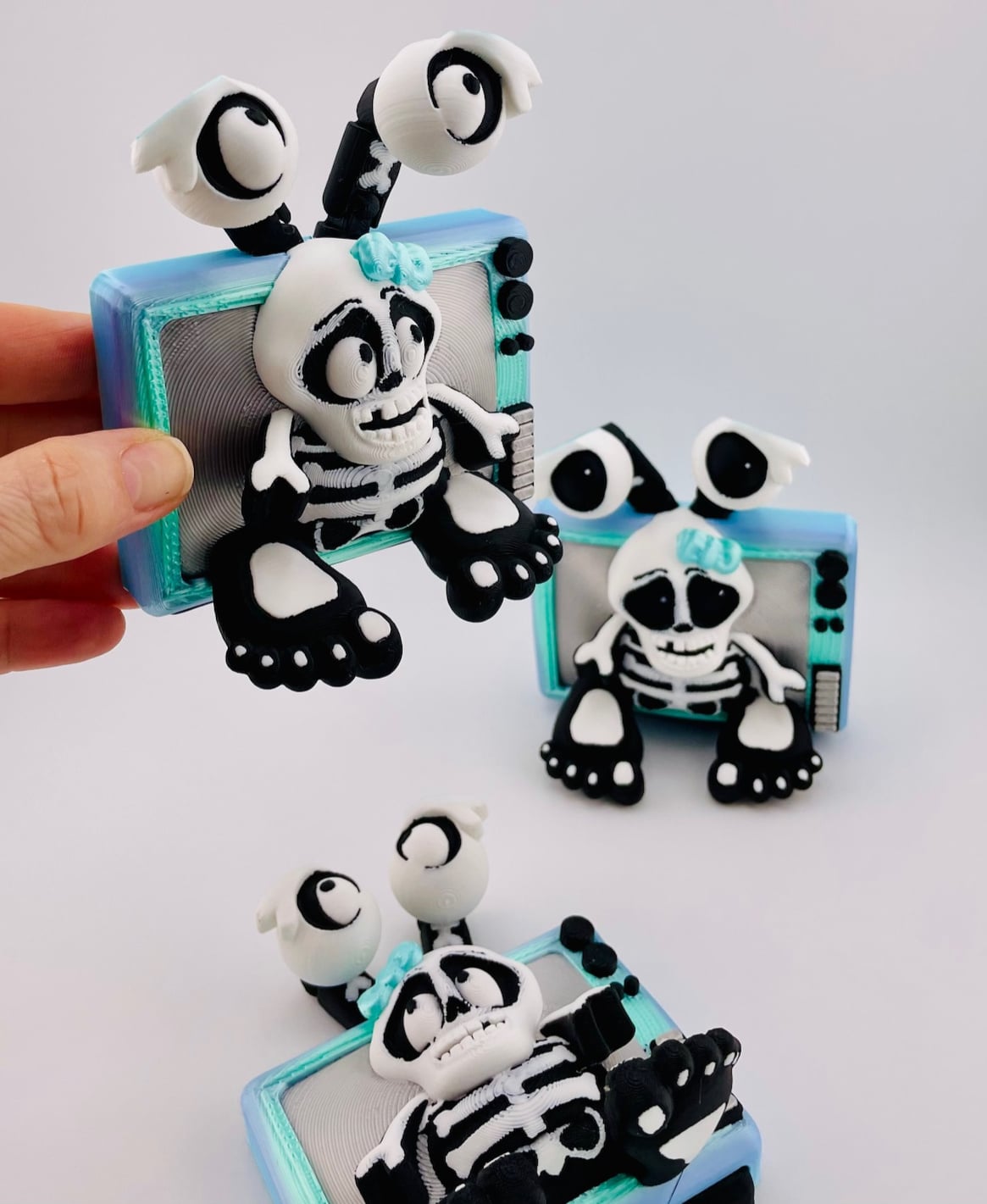 TV Skeleton Monster Magnet 3d model