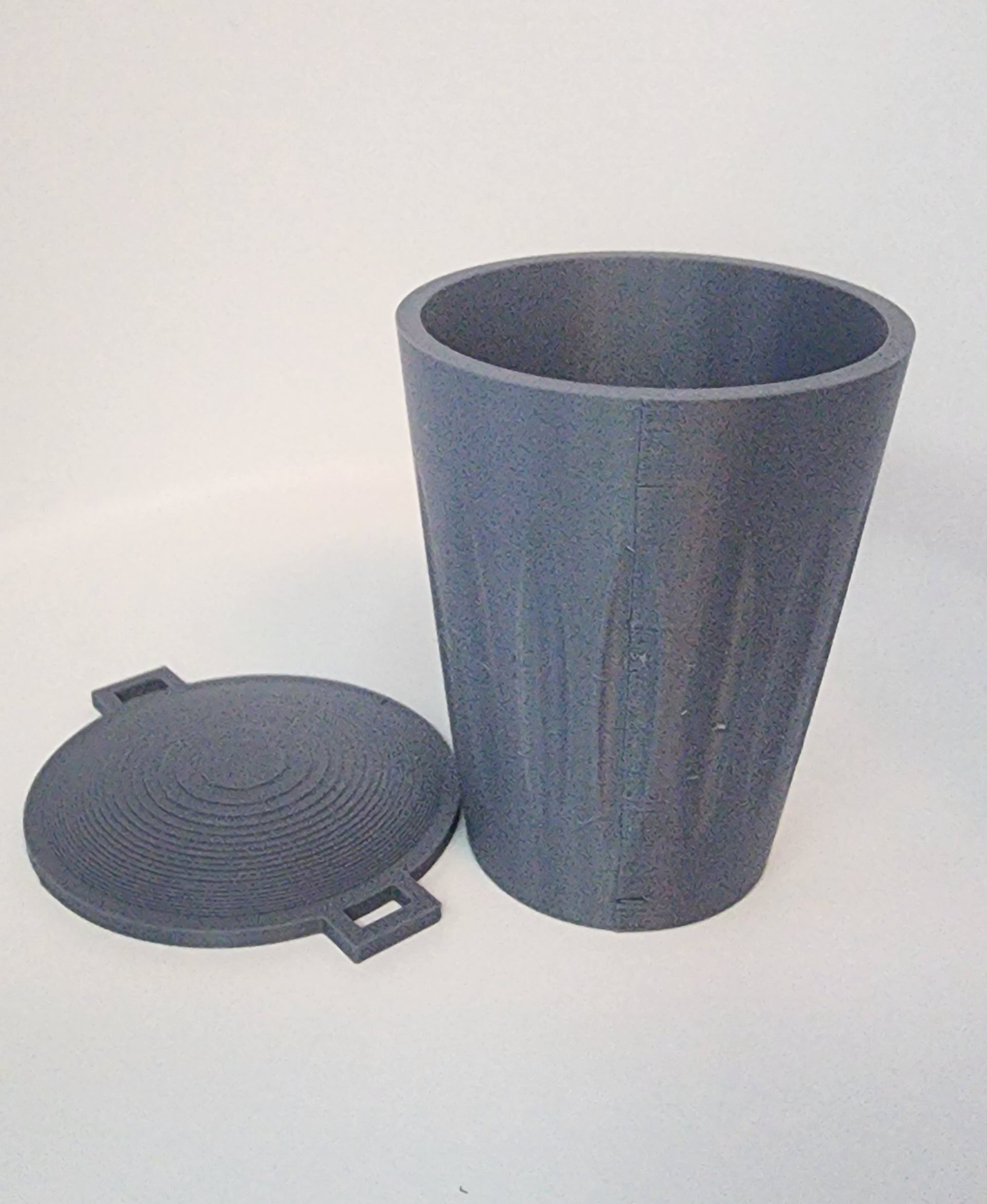 Mini Trash Can 3d model