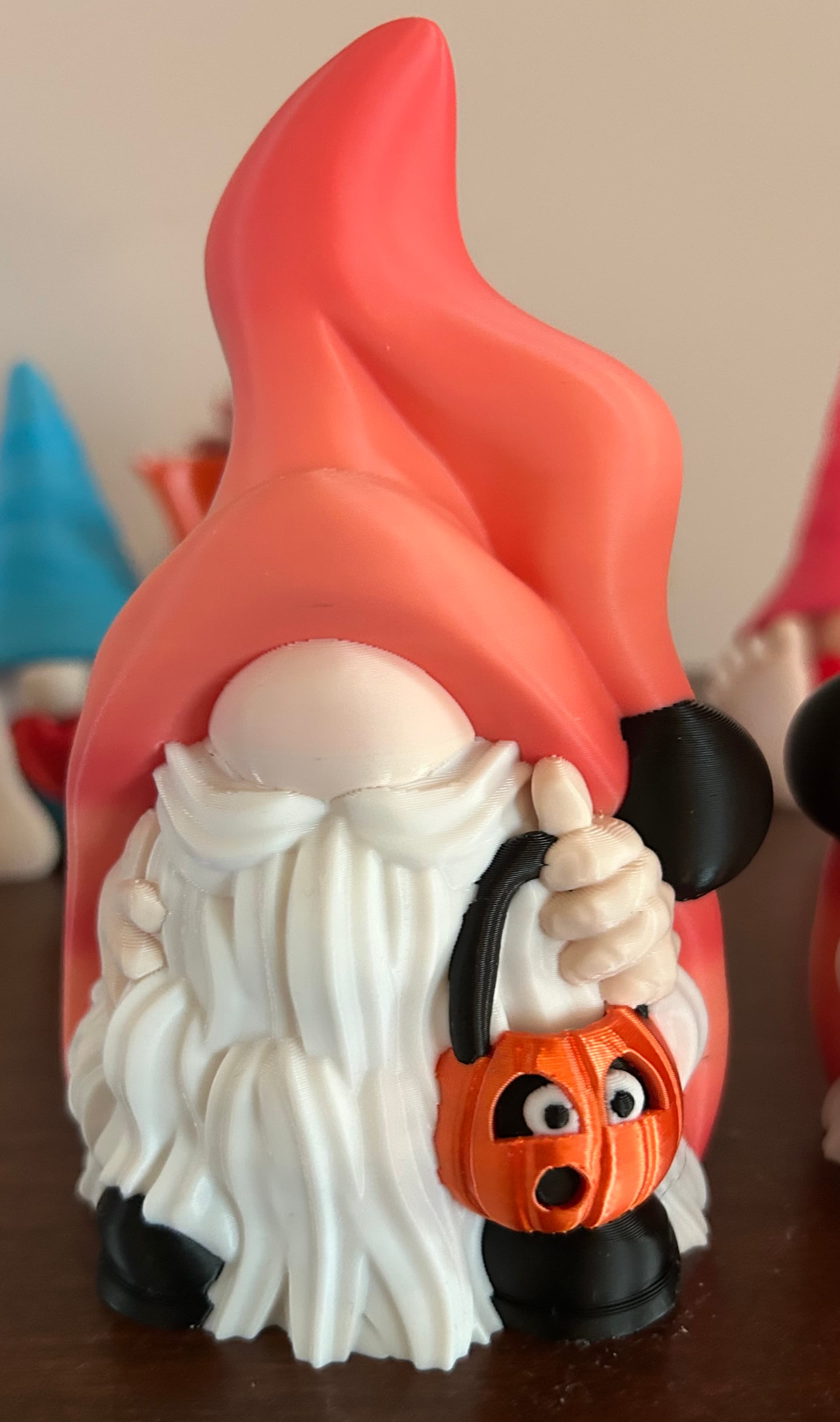 Both came out good... Did the pumpkin in shinny orange Thanks!