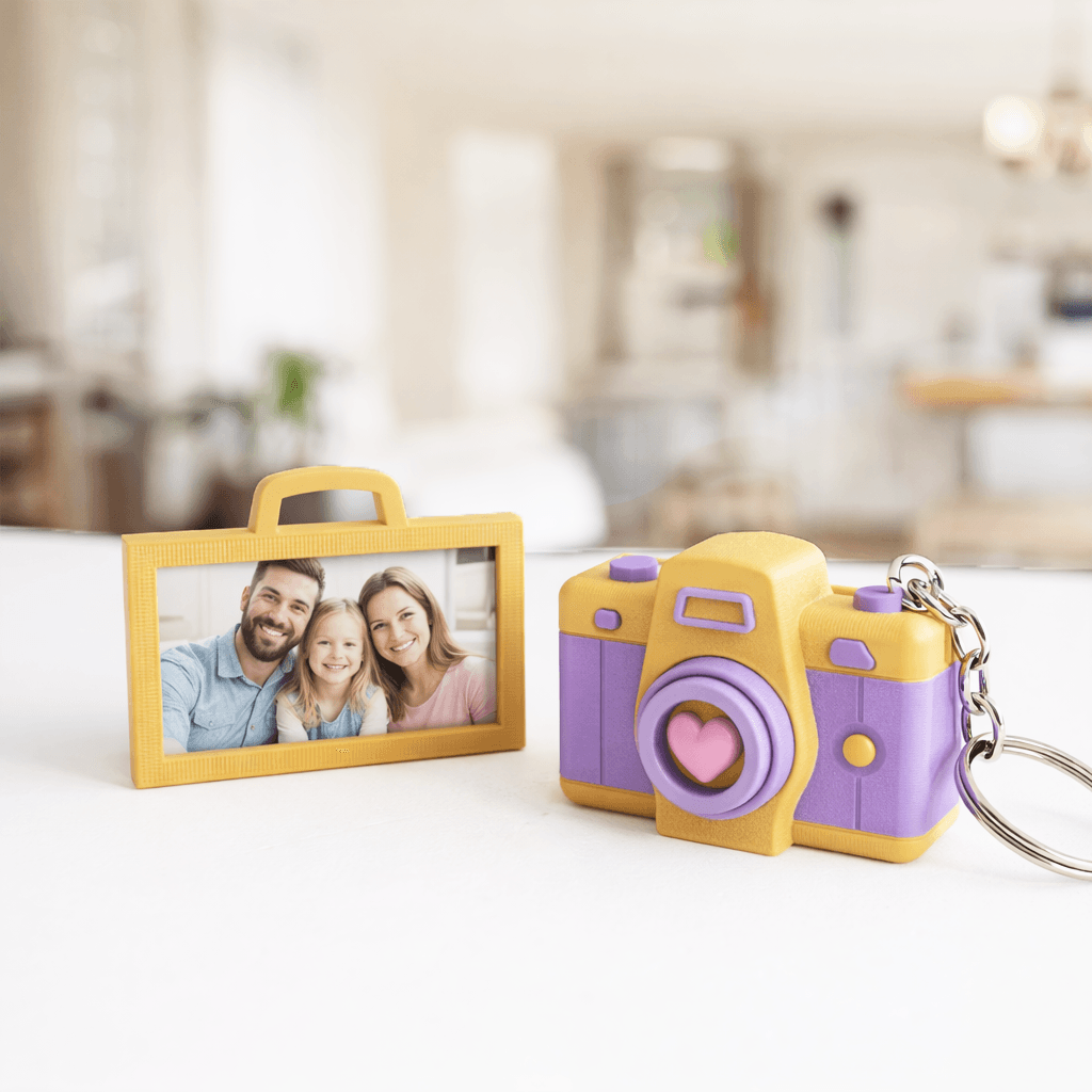 Camera Photo Frame Keychain | Custom Picture Keyring | Instax Mini Fidget Cam 3d model
