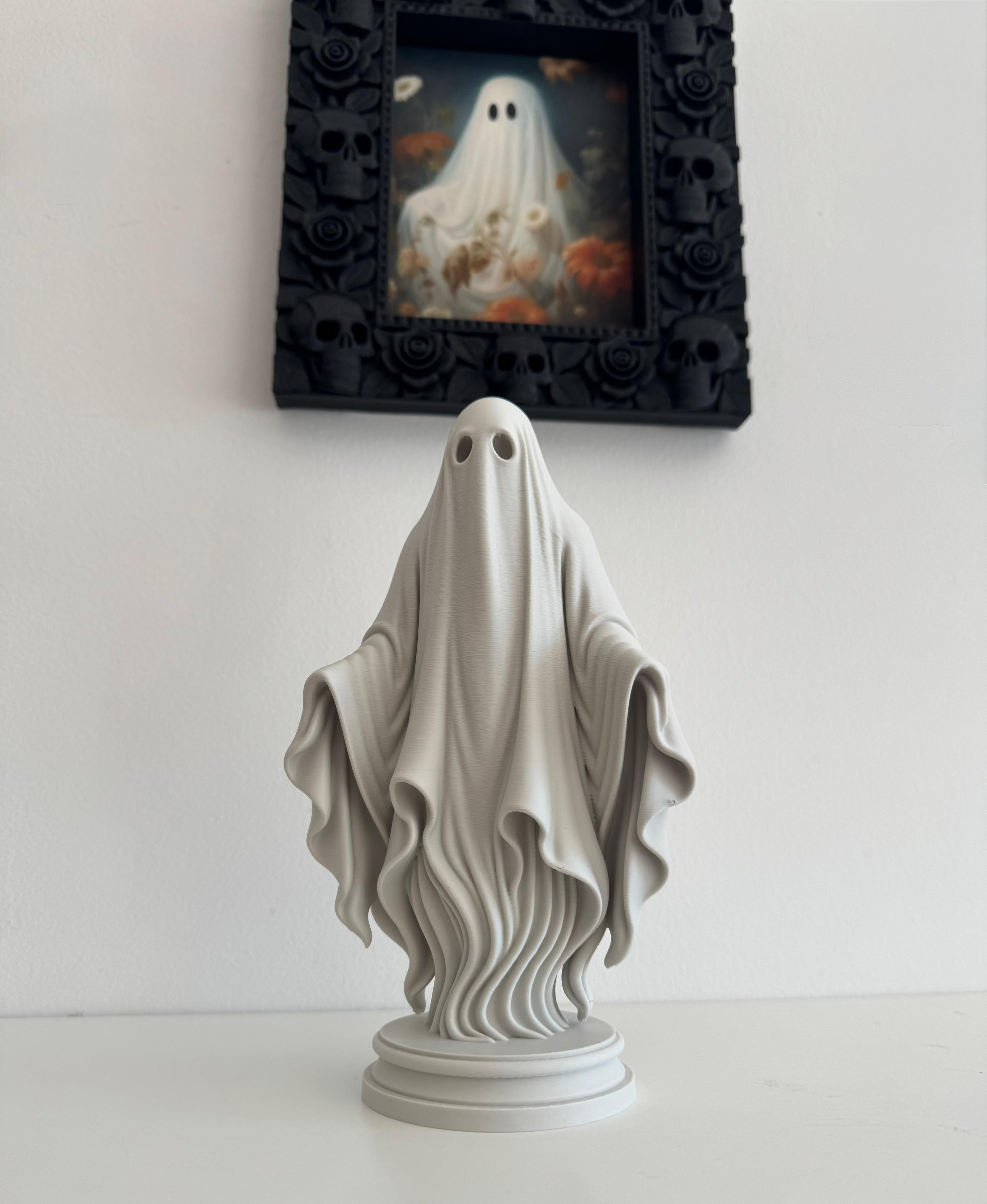 STL File Ghost Statue – Gothic Halloween 3D Printing File - Halloween STL 3d model