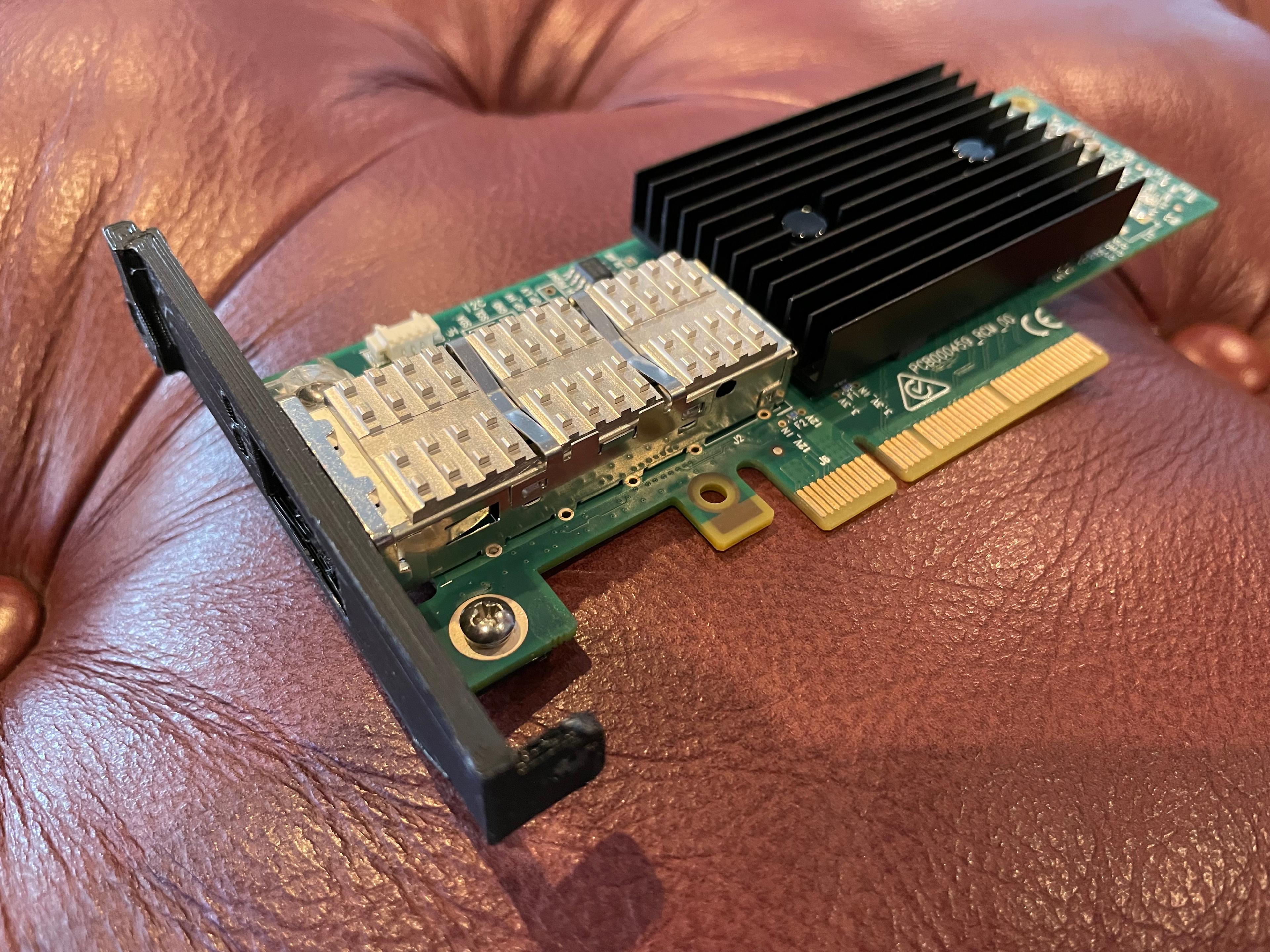 Lenovo P350 Tiny PCIe Bracket (Baffle) for Mellanox CX353A ConnectX-3 QDR InfiniBand + 10GigE Adapter.stl 3d model