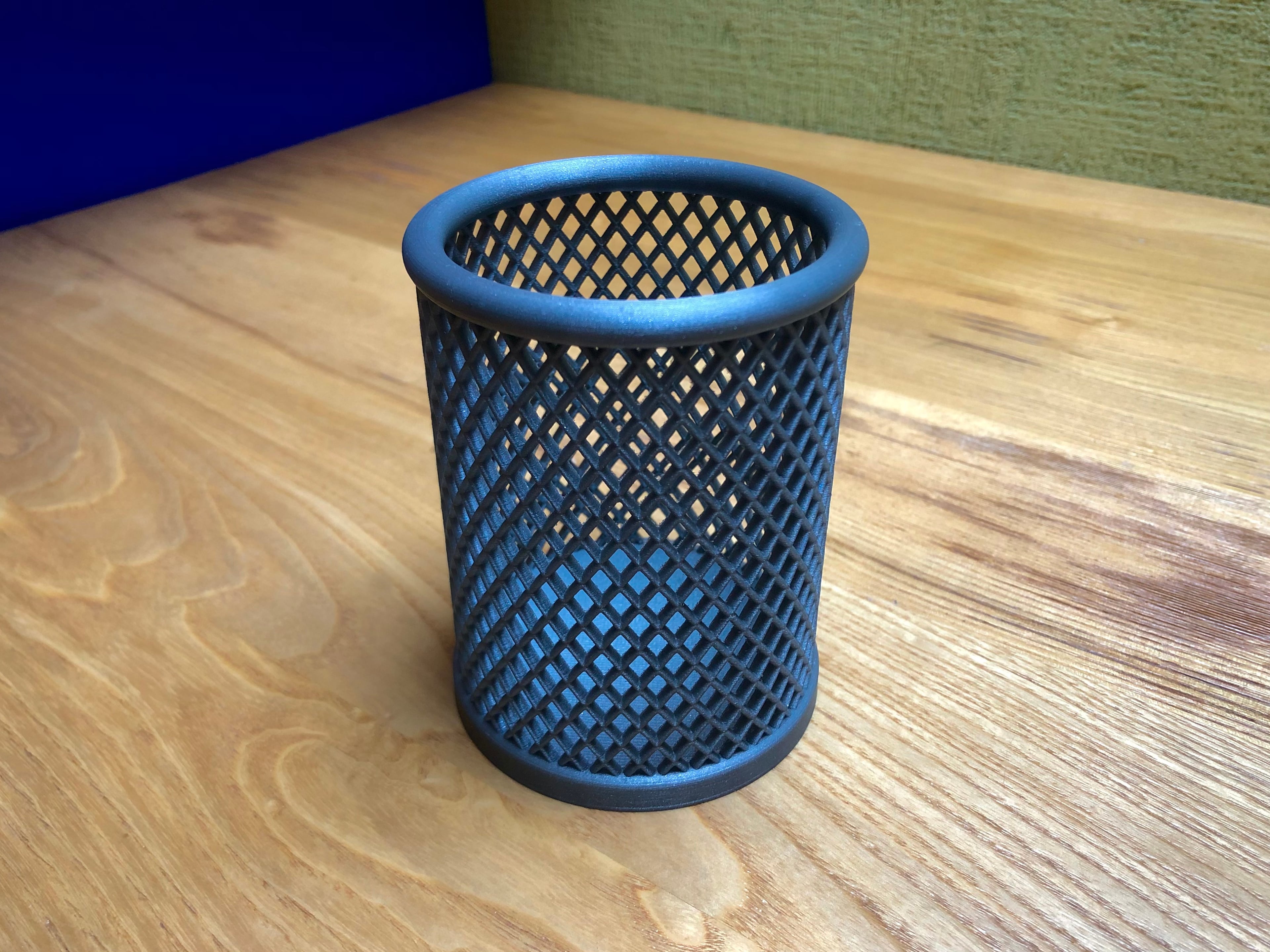 Mesh Pen Holder 3d model