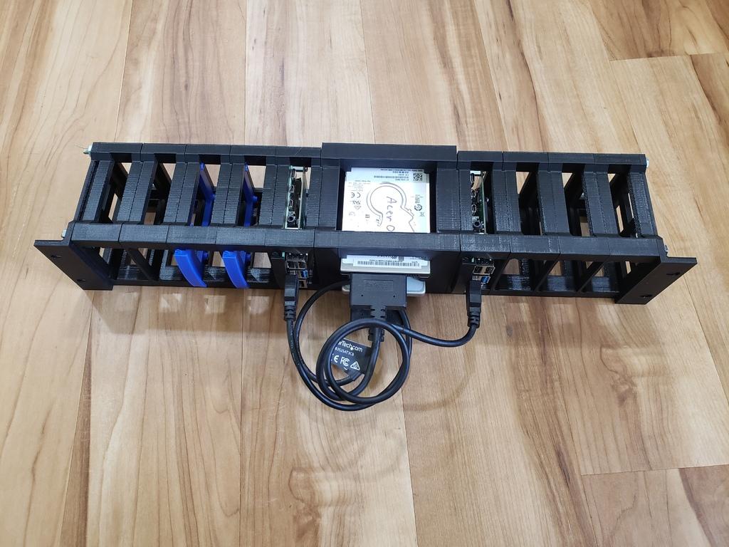 Raspberry Pi 4 2U rack-mount bracket  3d model