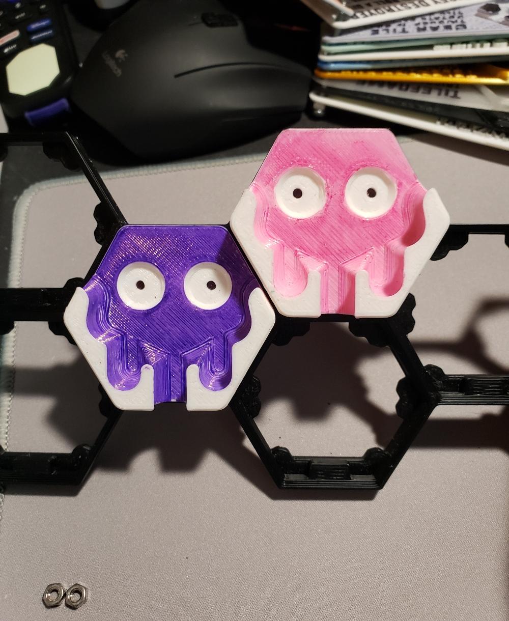 Hextraction Zoidberg Tile - Universe 1 and Universe A - 3d model