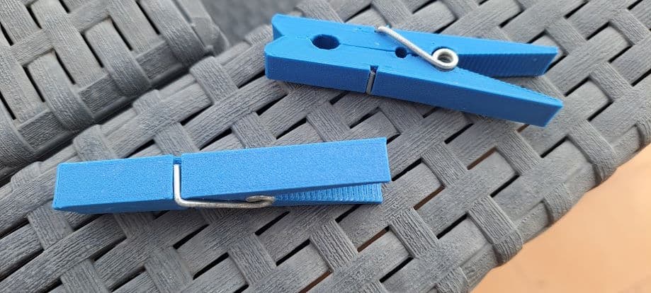 Clothespins Recycled 3d model
