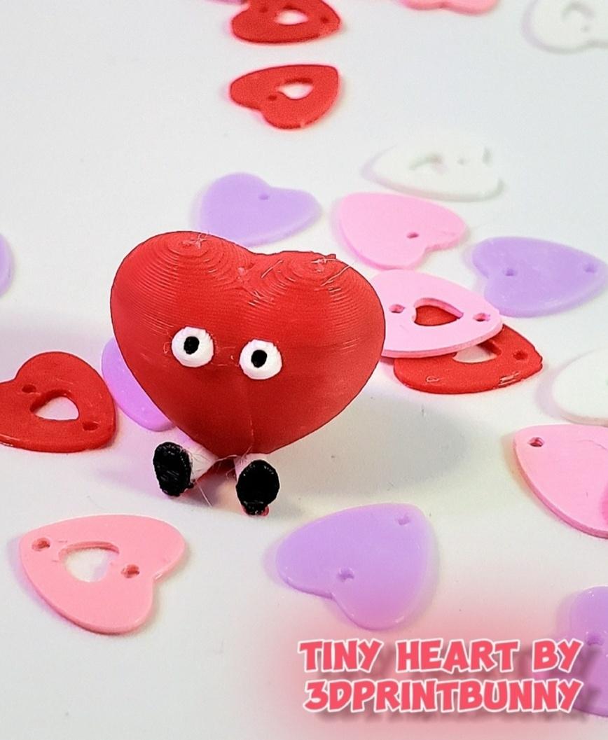 Tiny Hearts - Tiny Heart by 3DPrintBunny in red, white & black. - 3d model