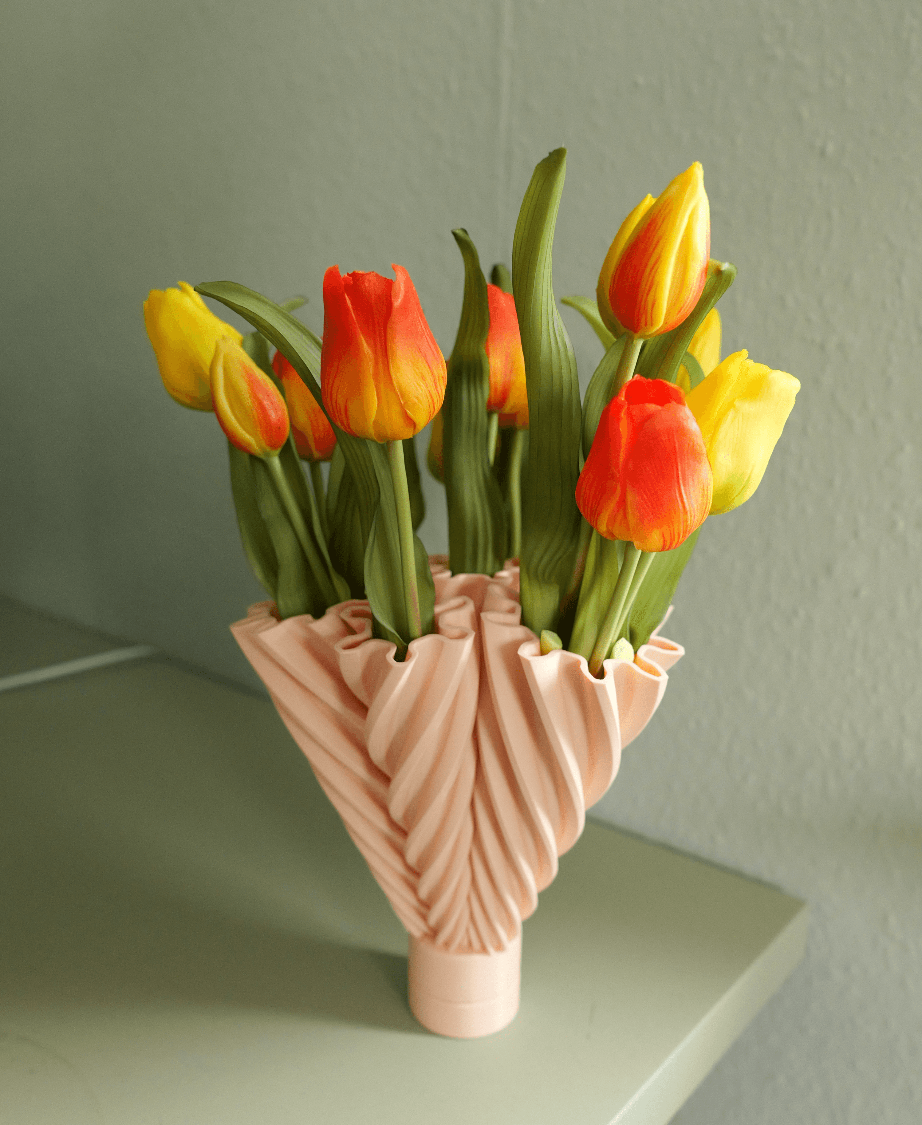 Kinetic Vase 3d model