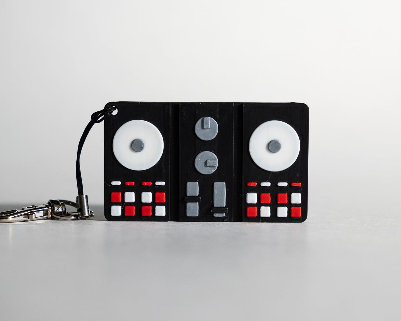 NFC Keychain - Mini DJ Controller 3d model
