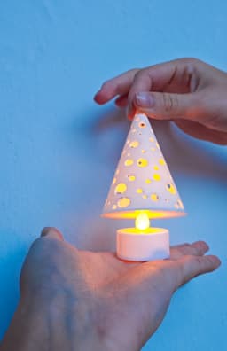 Christmas tree candles (cones) 3d model