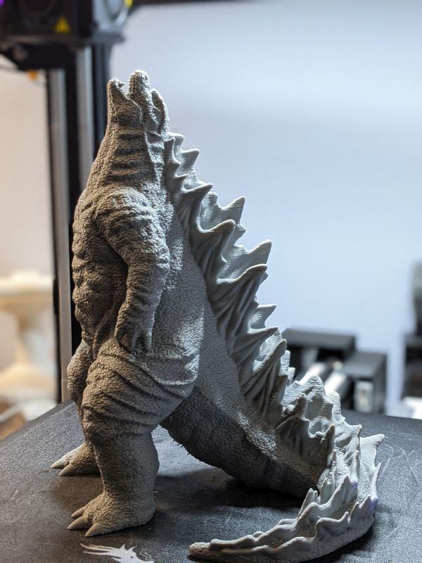 Godzilla (Easy Print) - Ender 3 Pro
Creality: Gray PLA - 3d model